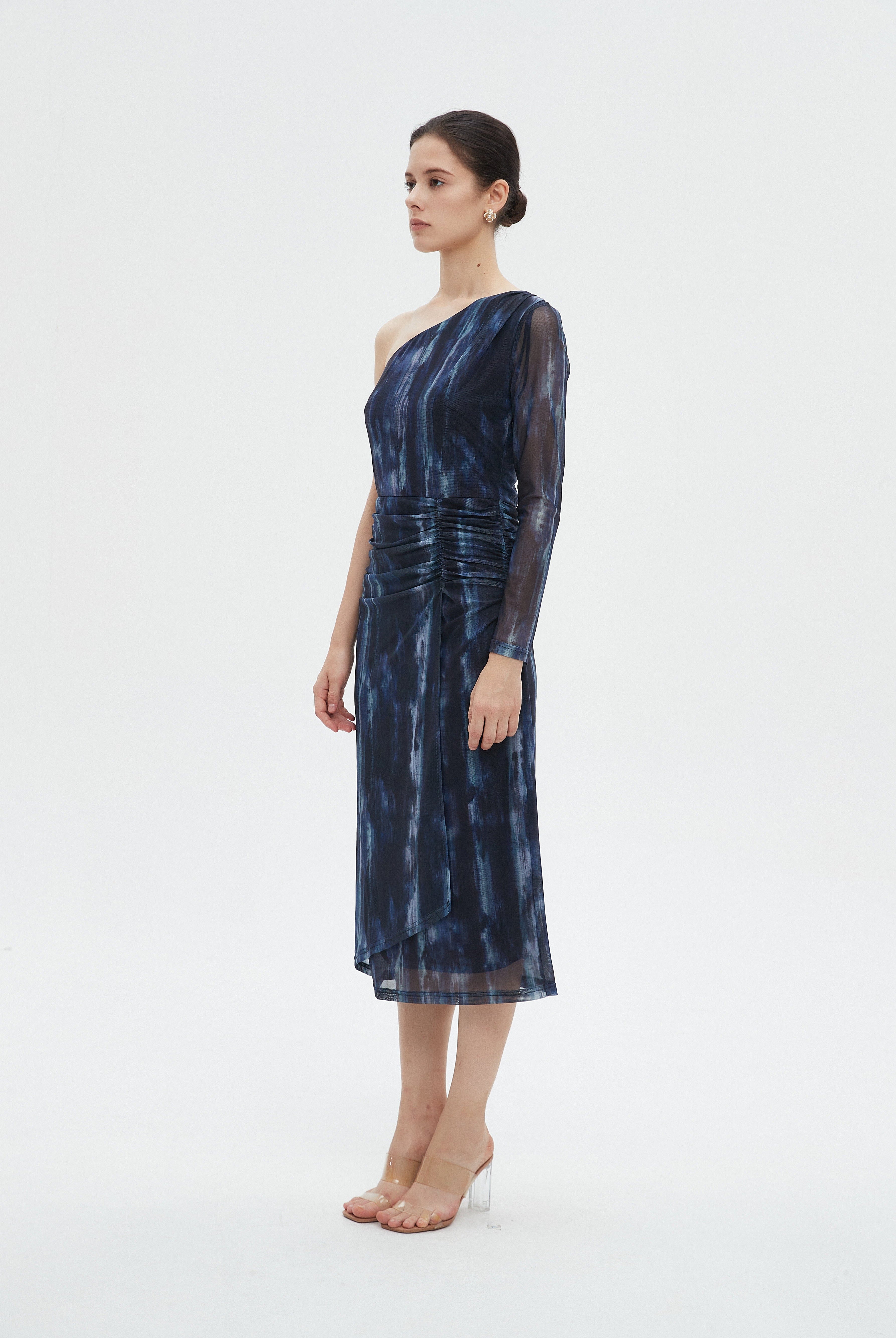 ميكا فستان نسائي ميدي بكم واحد طويل وكشكش على الخصر