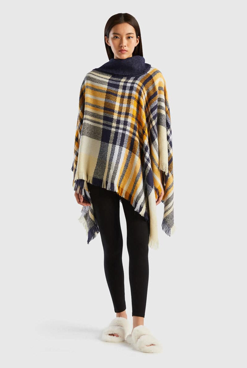 يونايتد كولورز اوف بينيتون بونشو نسائي كاروهات طويل