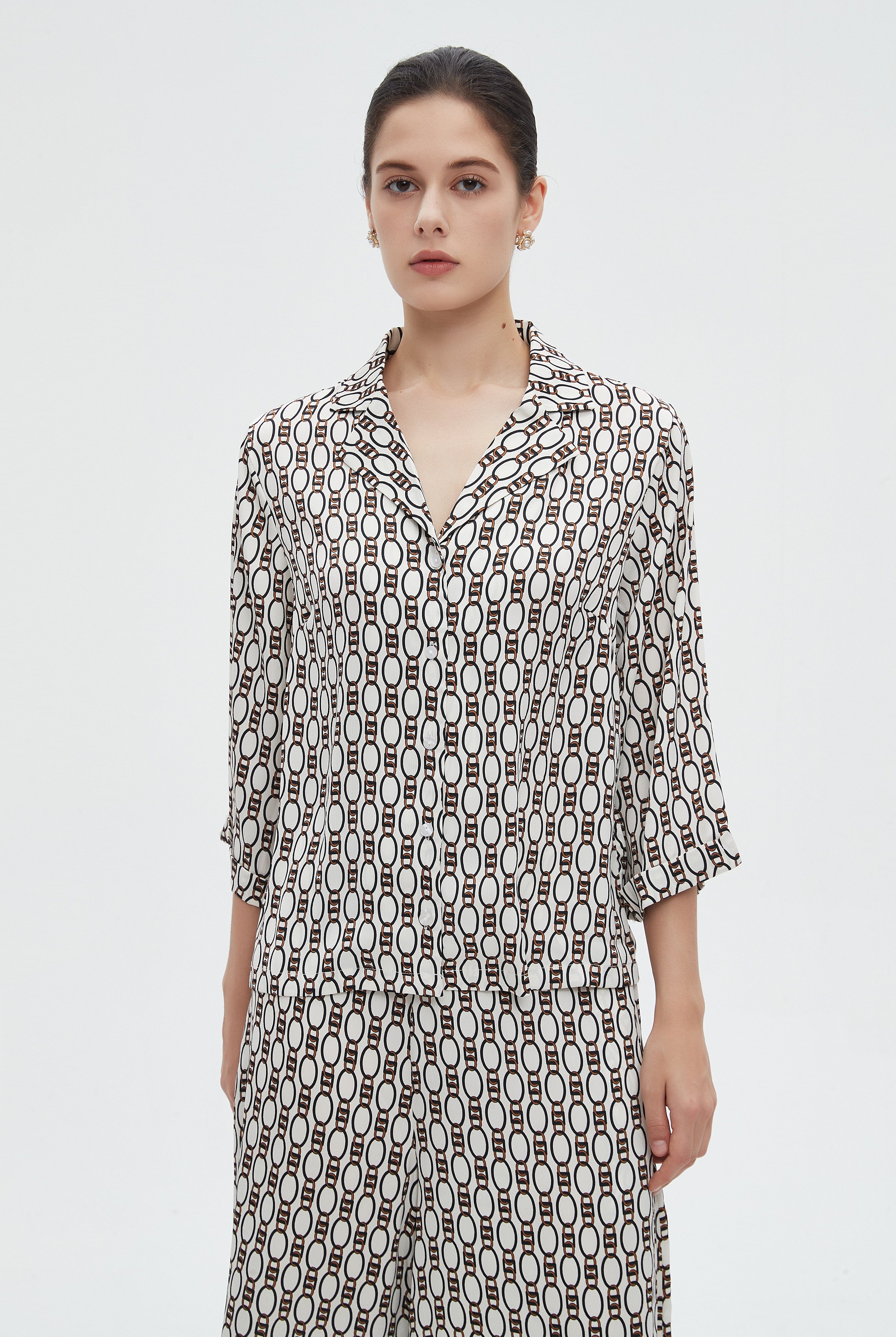 ميكا بلوزة نسائية 3/4 كم مشجرة بياقة