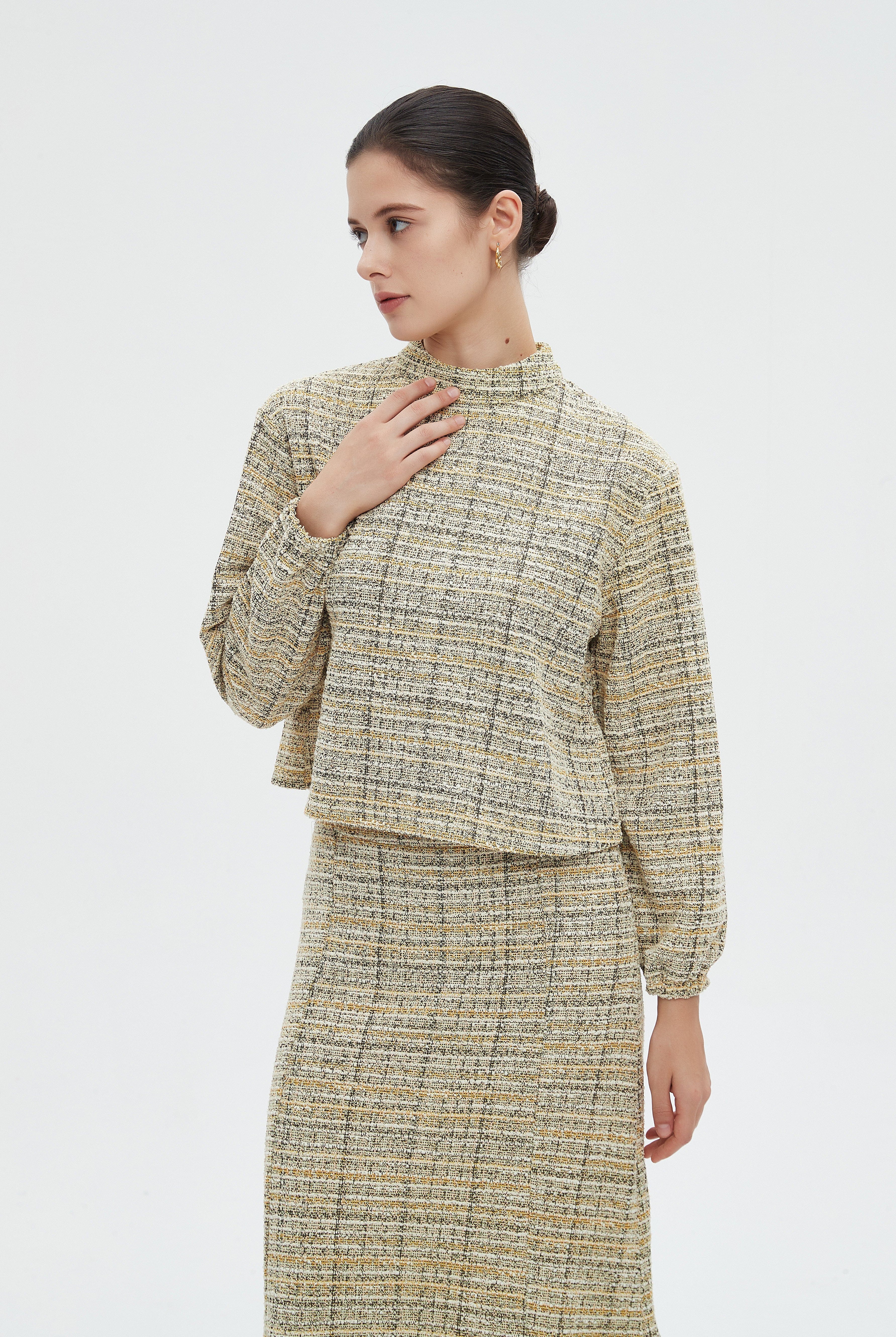 ميكا بلوزة نسائية شتوية مخططة كاروهات باكمام طويلة ورقبة عالية