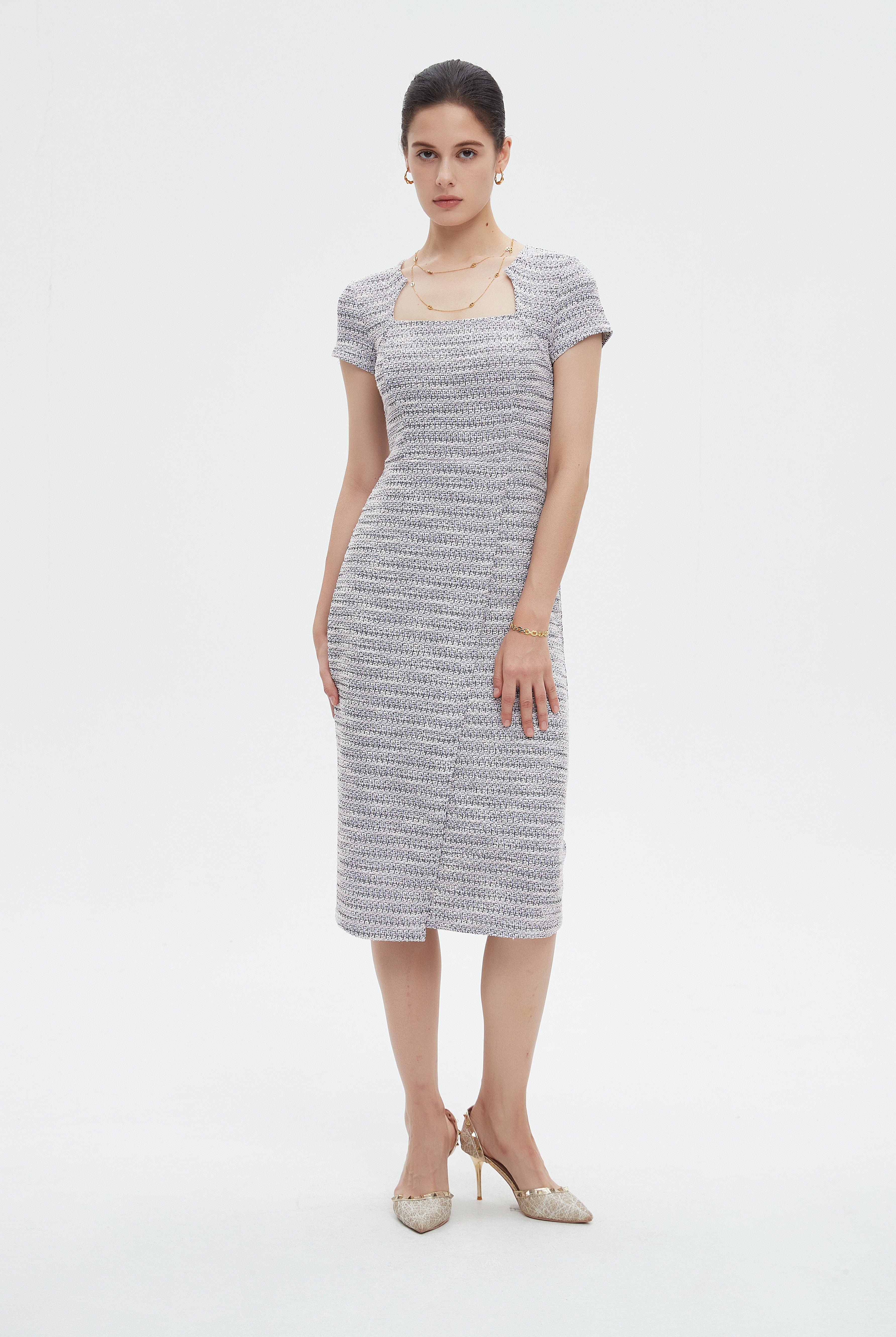 ميكا فستان نسائي ميدي مخطط بفتحة رقبة مربعة