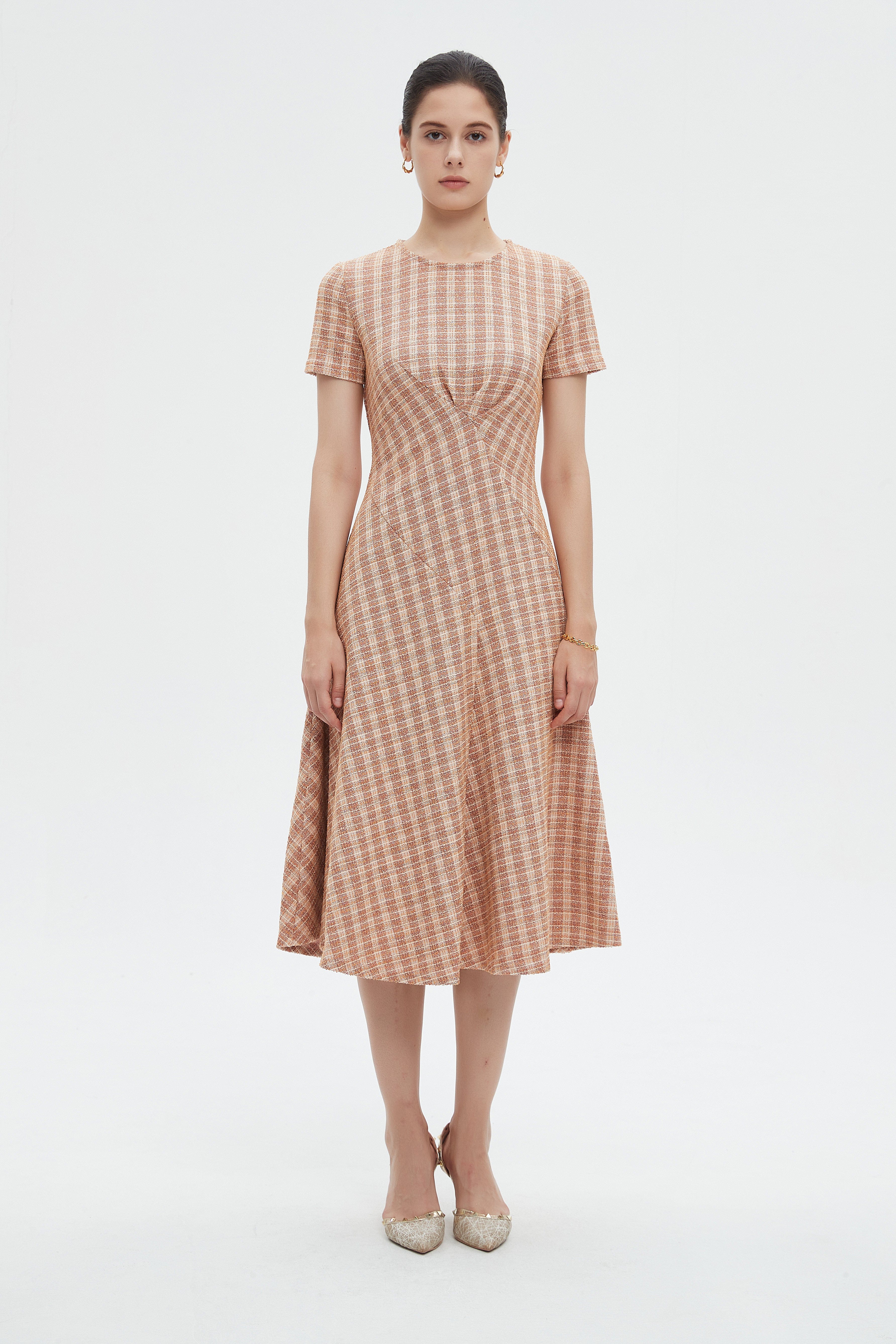 ميكا فستان نسائي ميدي نص كم مخطط