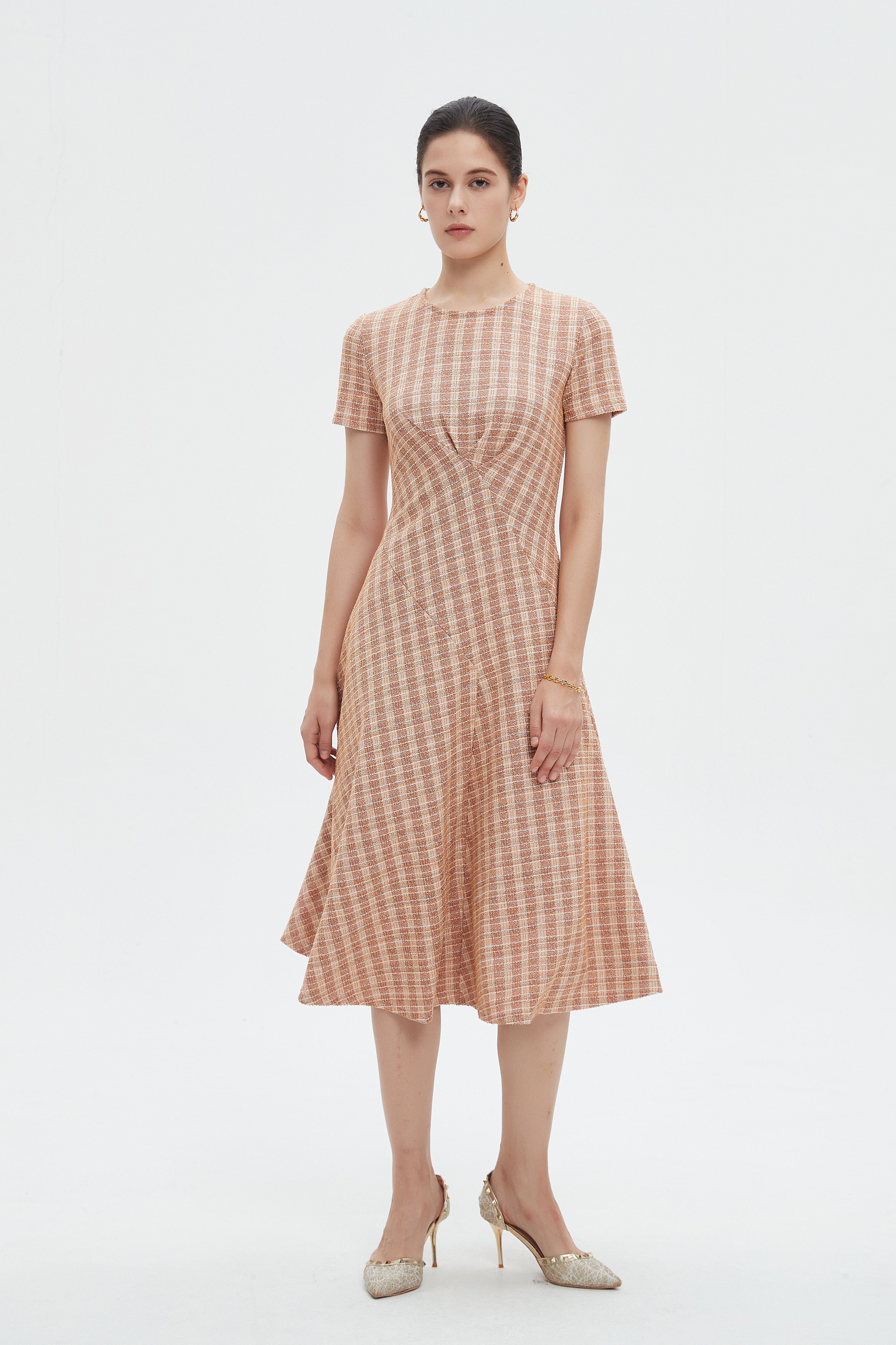 ميكا فستان نسائي ميدي نص كم مخطط