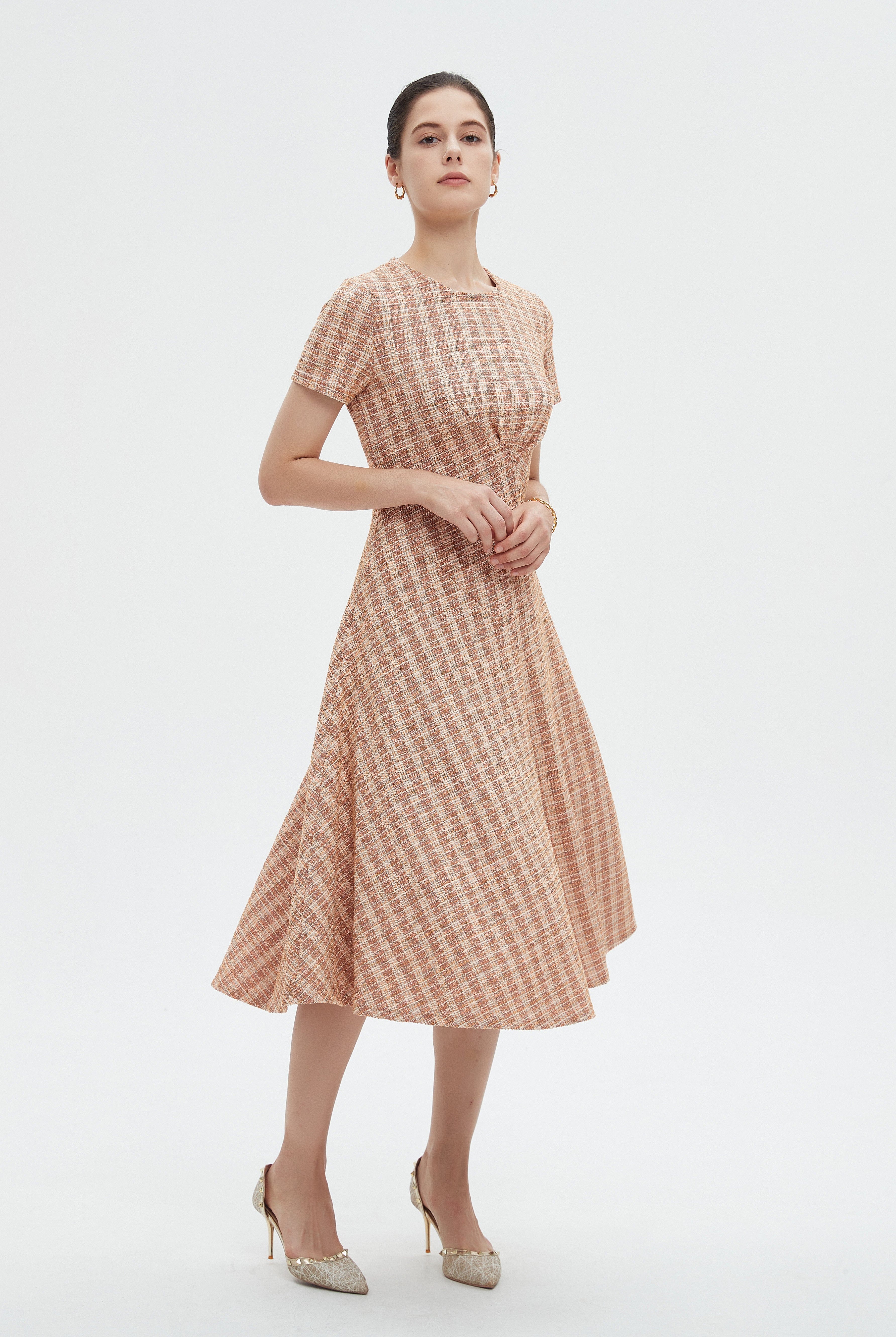 ميكا فستان نسائي ميدي نص كم مخطط