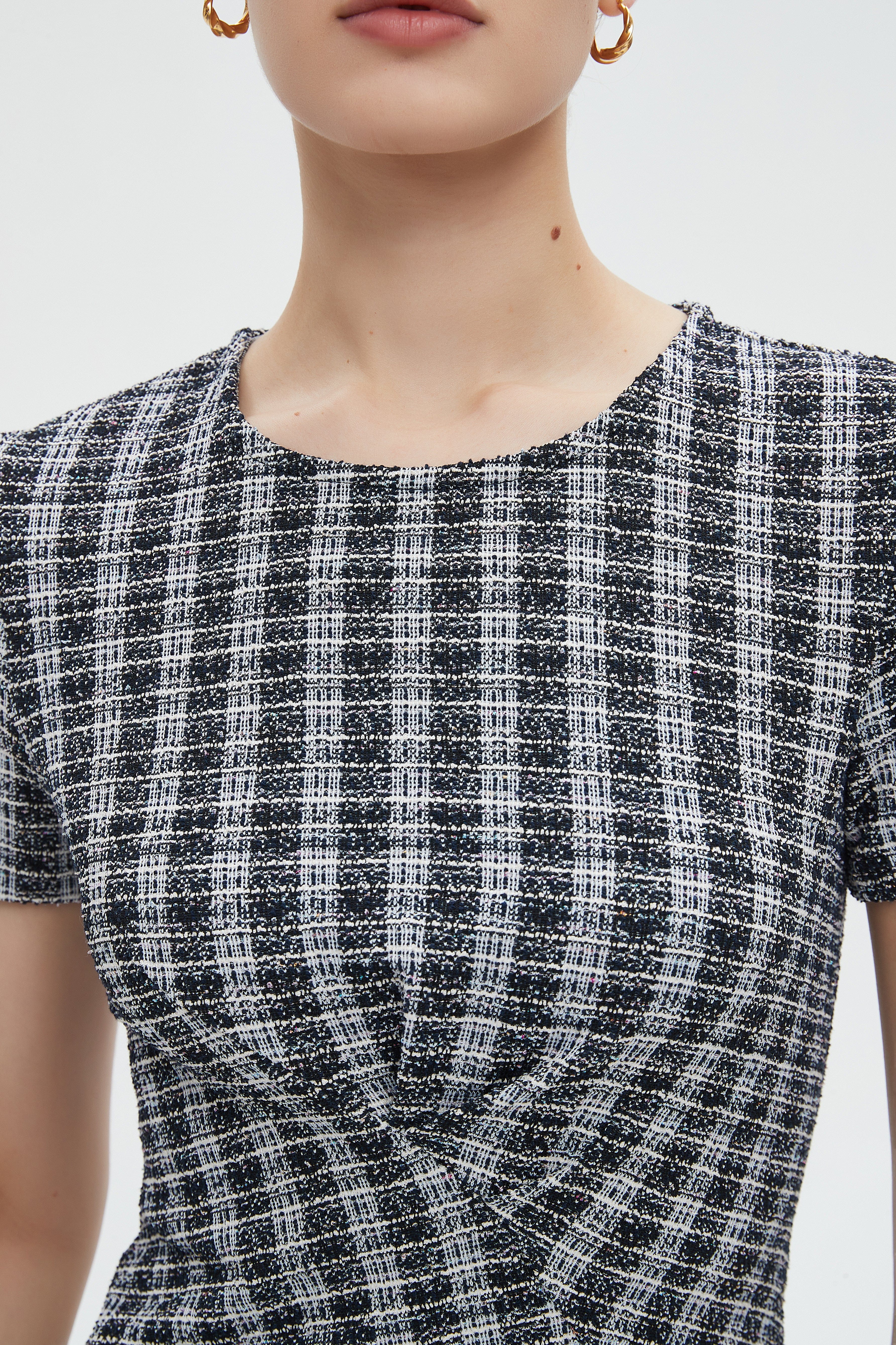 ميكا فستان نسائي ميدي نص كم مخطط