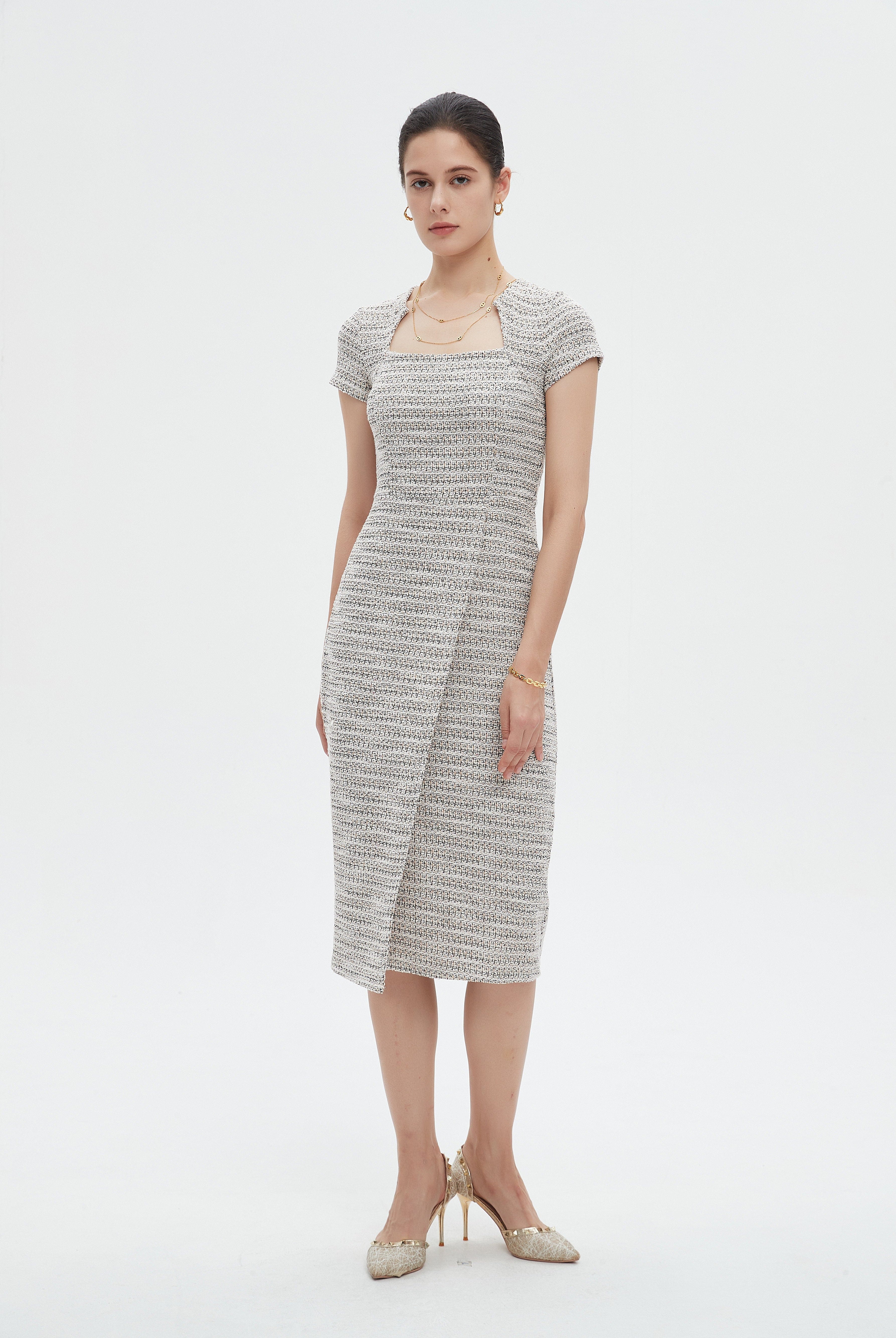 ميكا فستان نسائي ميدي مخطط بفتحة رقبة مربعة