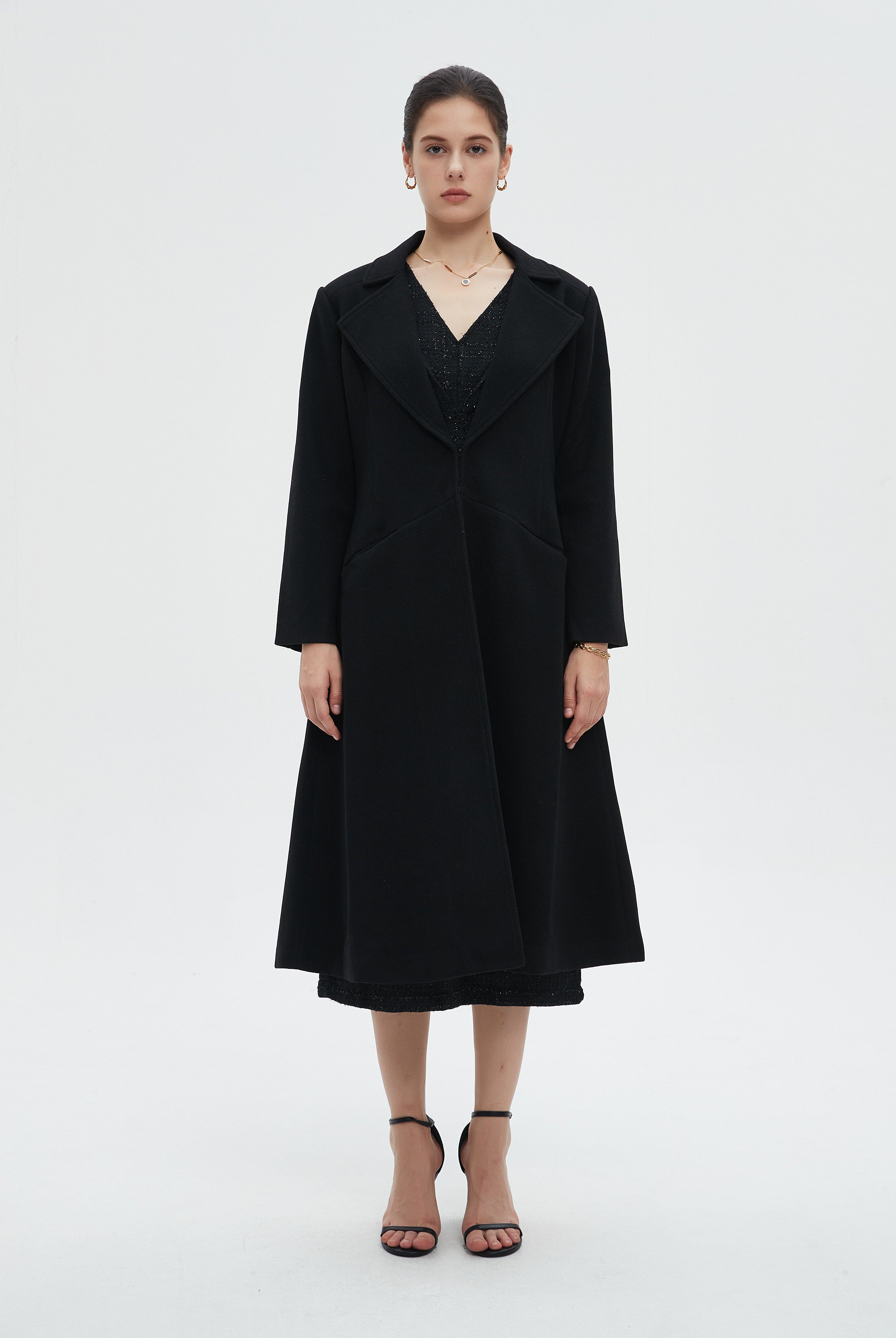 ميكا جاكيت نسائي طويل بأكمام طويلة وياقة كبيرة