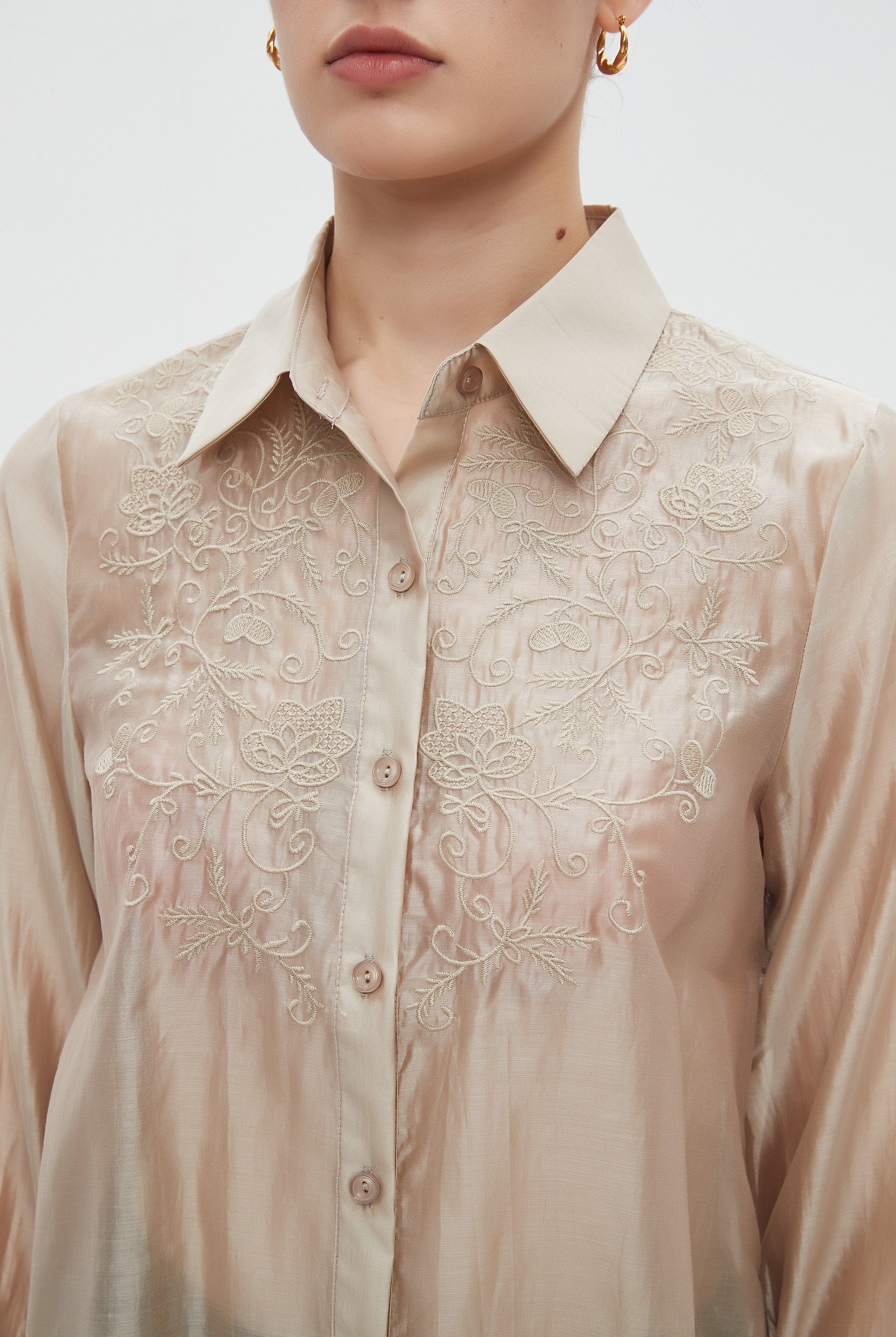 ميكا بلوزة نسائية طويلة مشجرة بكم طويل