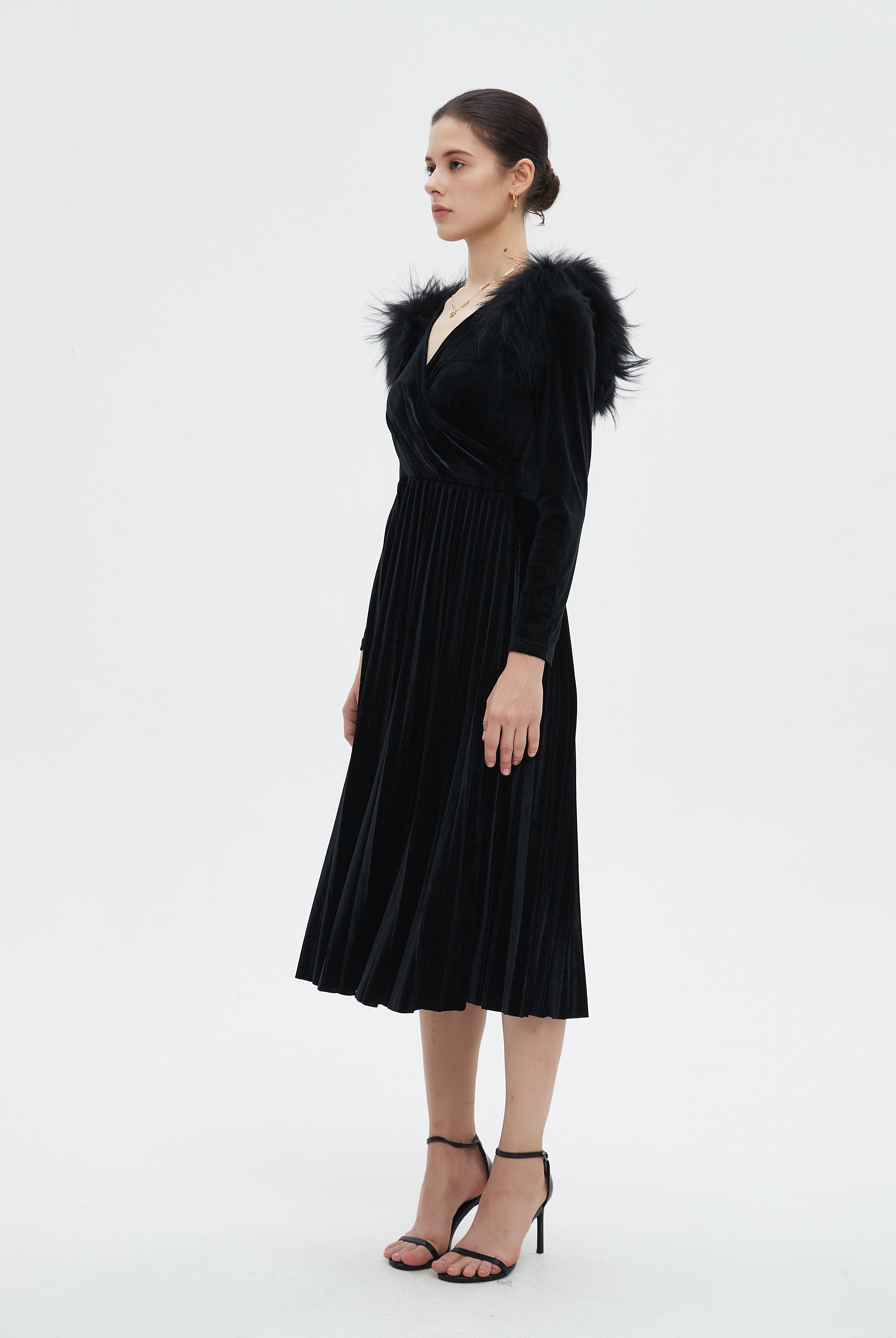 ميكا فستان نسائي بكم طويل وأزرار أمامية للركبة