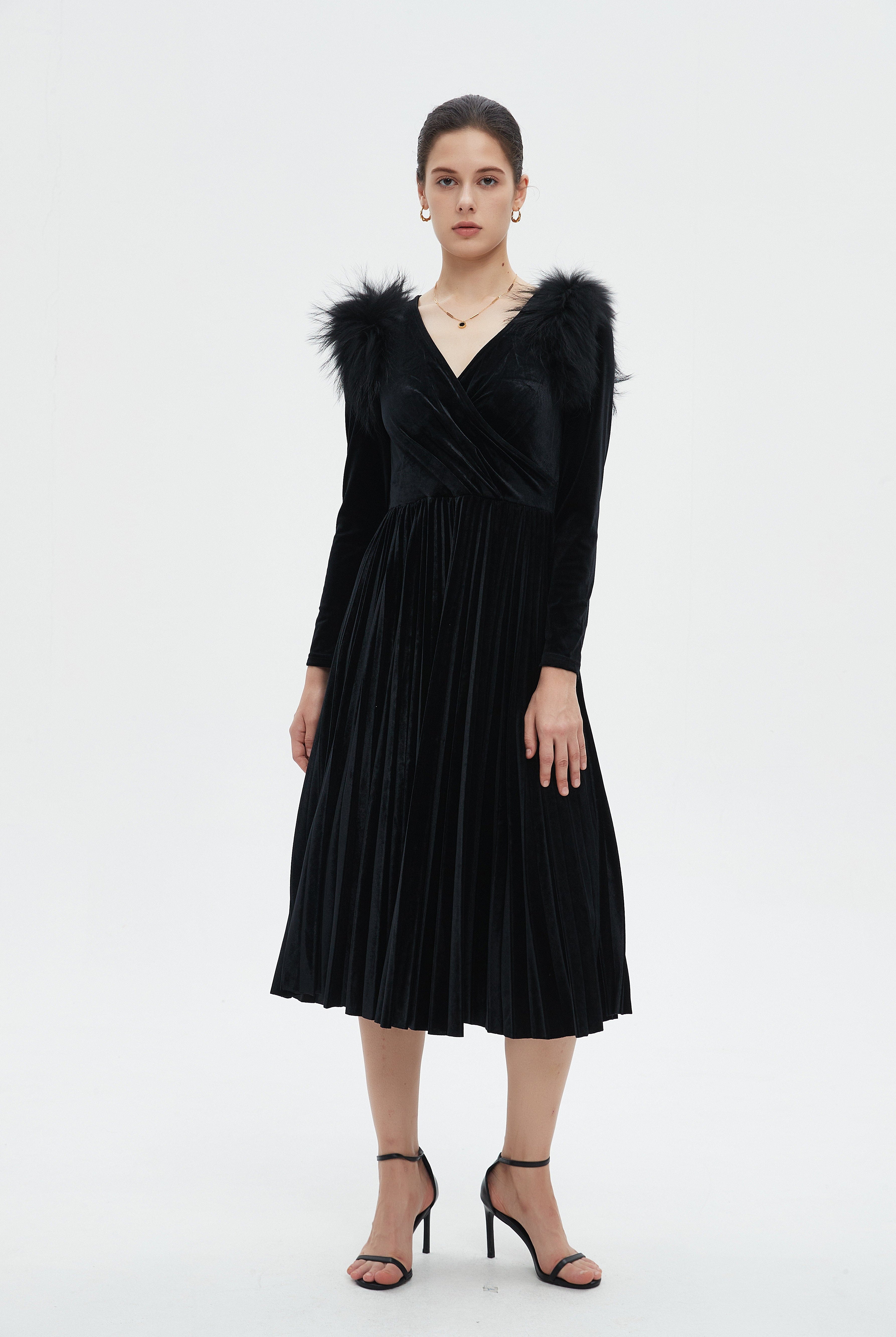 ميكا فستان نسائي بكم طويل وأزرار أمامية للركبة