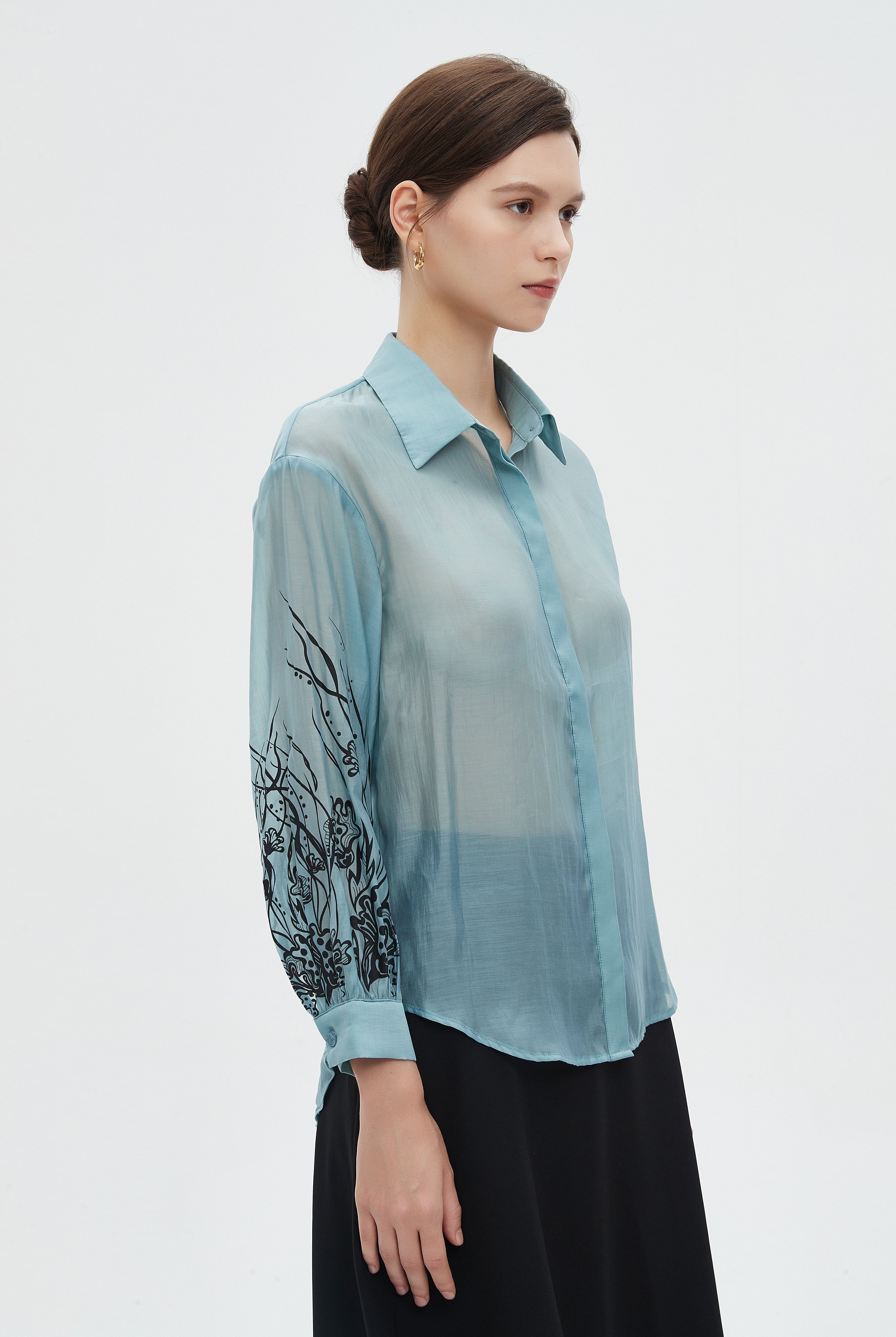 ميكا بلوزة طويلة 3/4 كم سادة برقبة دائرية