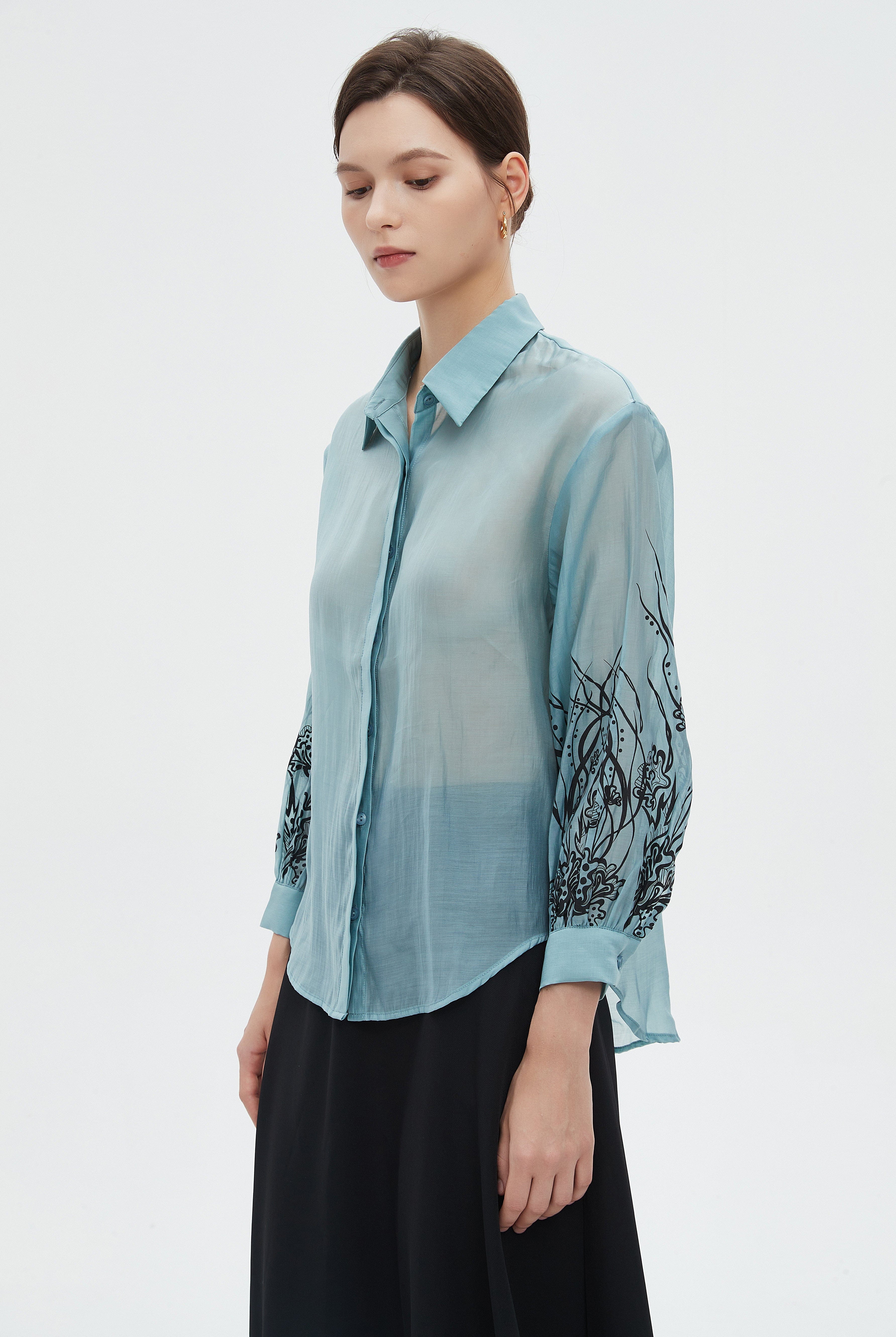 ميكا بلوزة طويلة 3/4 كم سادة برقبة دائرية