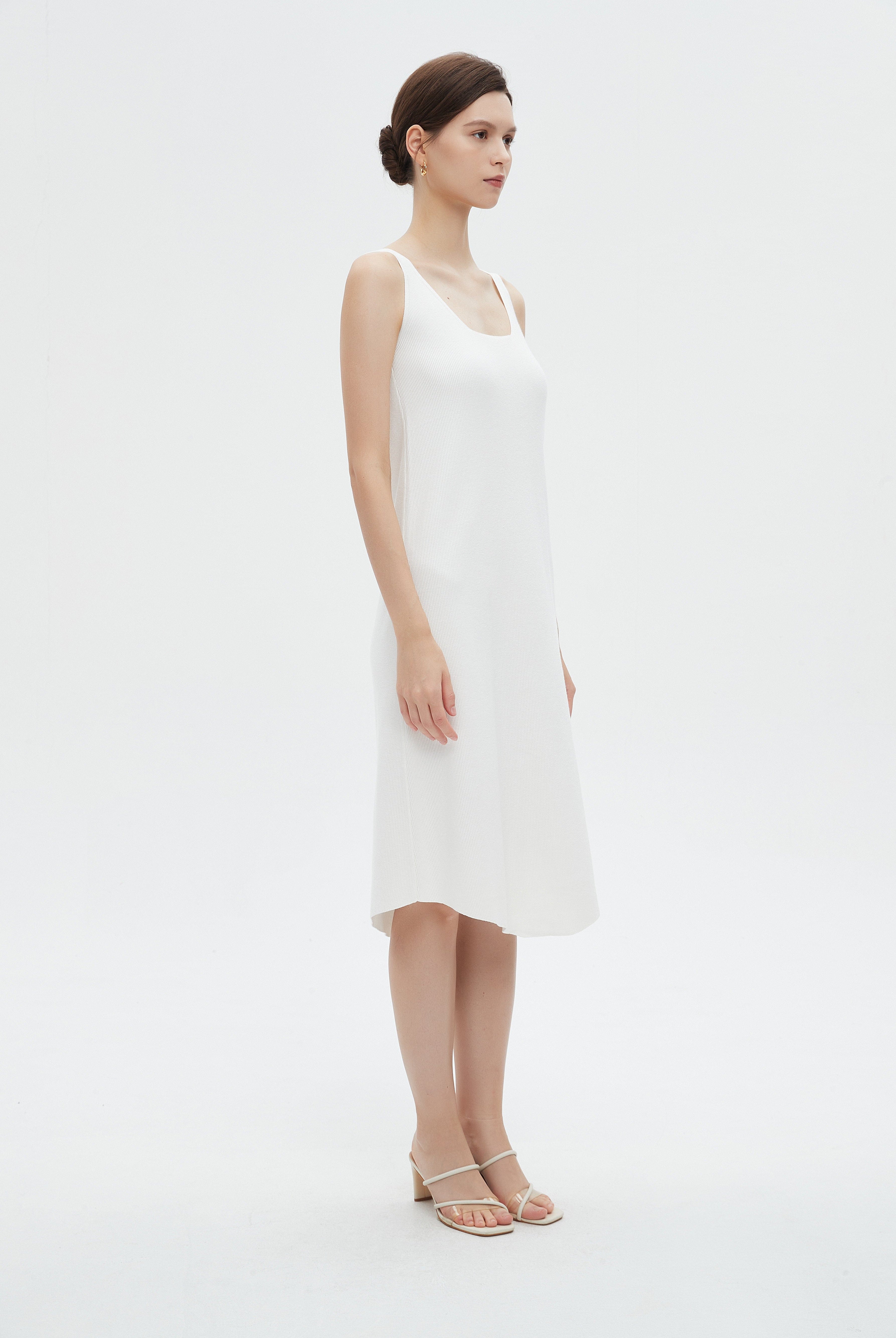 ميكا فستان كات نسائي ميدي برقبه مربعه ساده