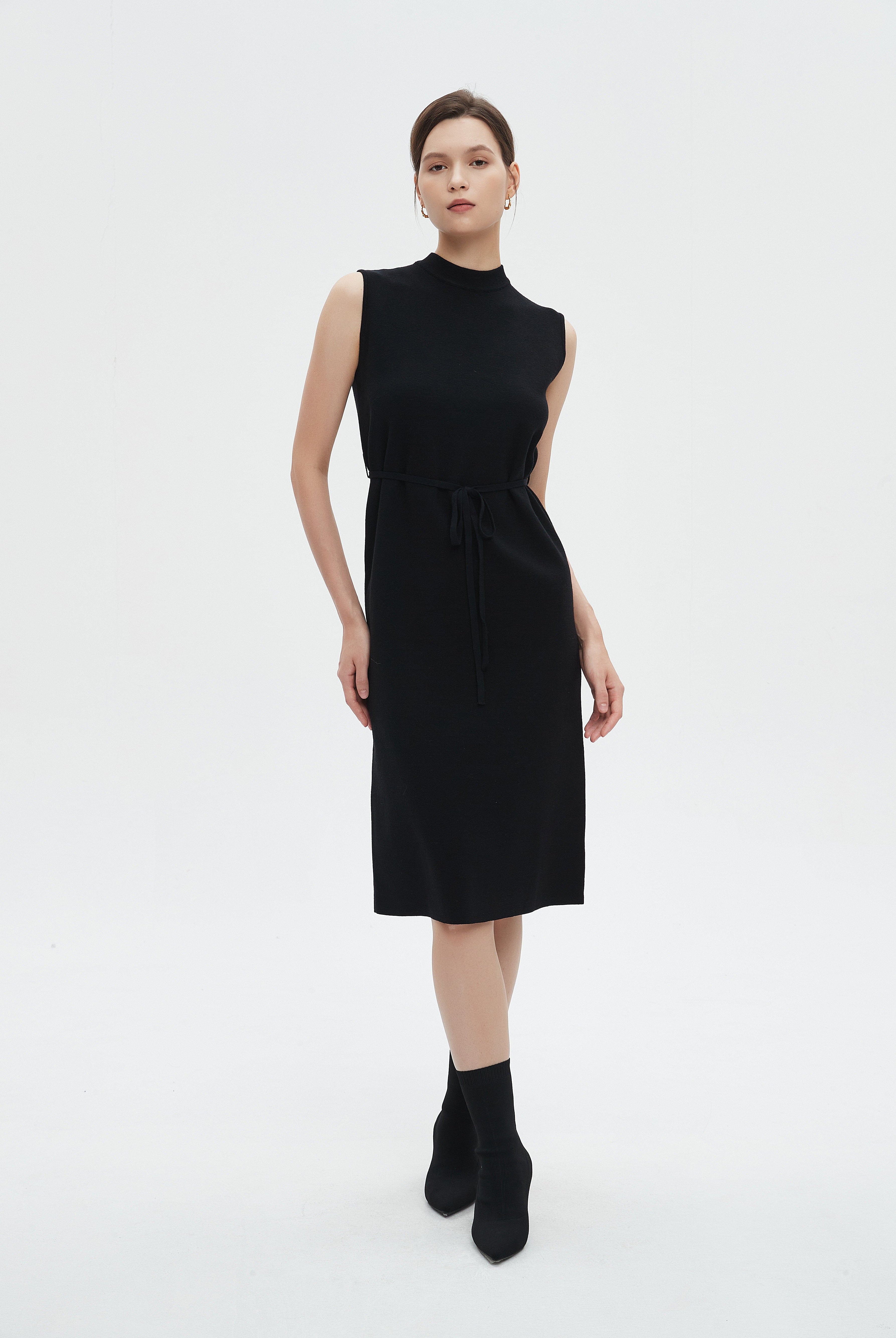 ميكا فستان نسائي ميدي كات برقبة عالية ورباط على الخصر