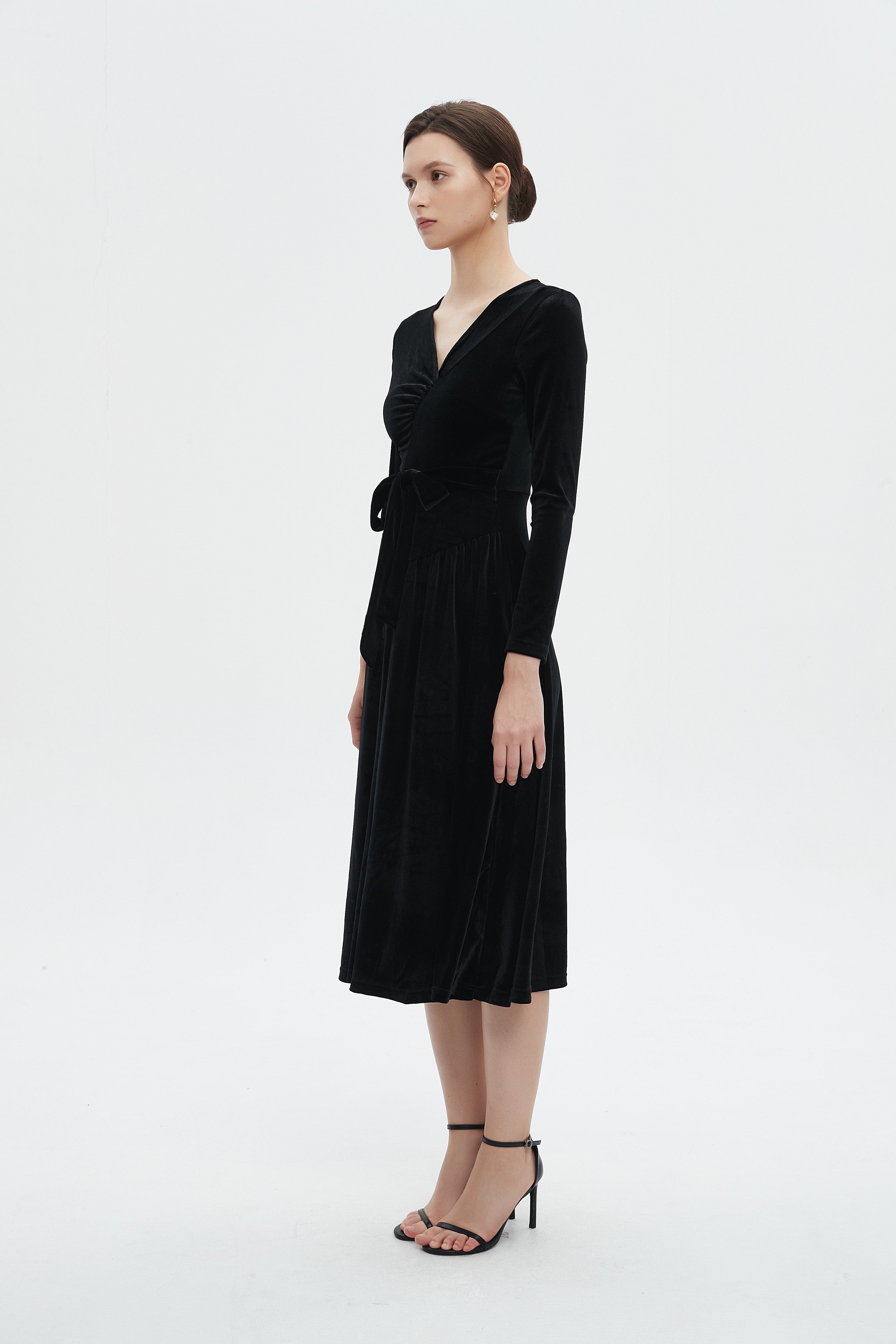 ู
ููุง ูุณุชุงู ูุณุงุฆู ู
ุฎู
ูู ู
ูุฏู ุจุฃูู
ุงู
ุทูููุฉ