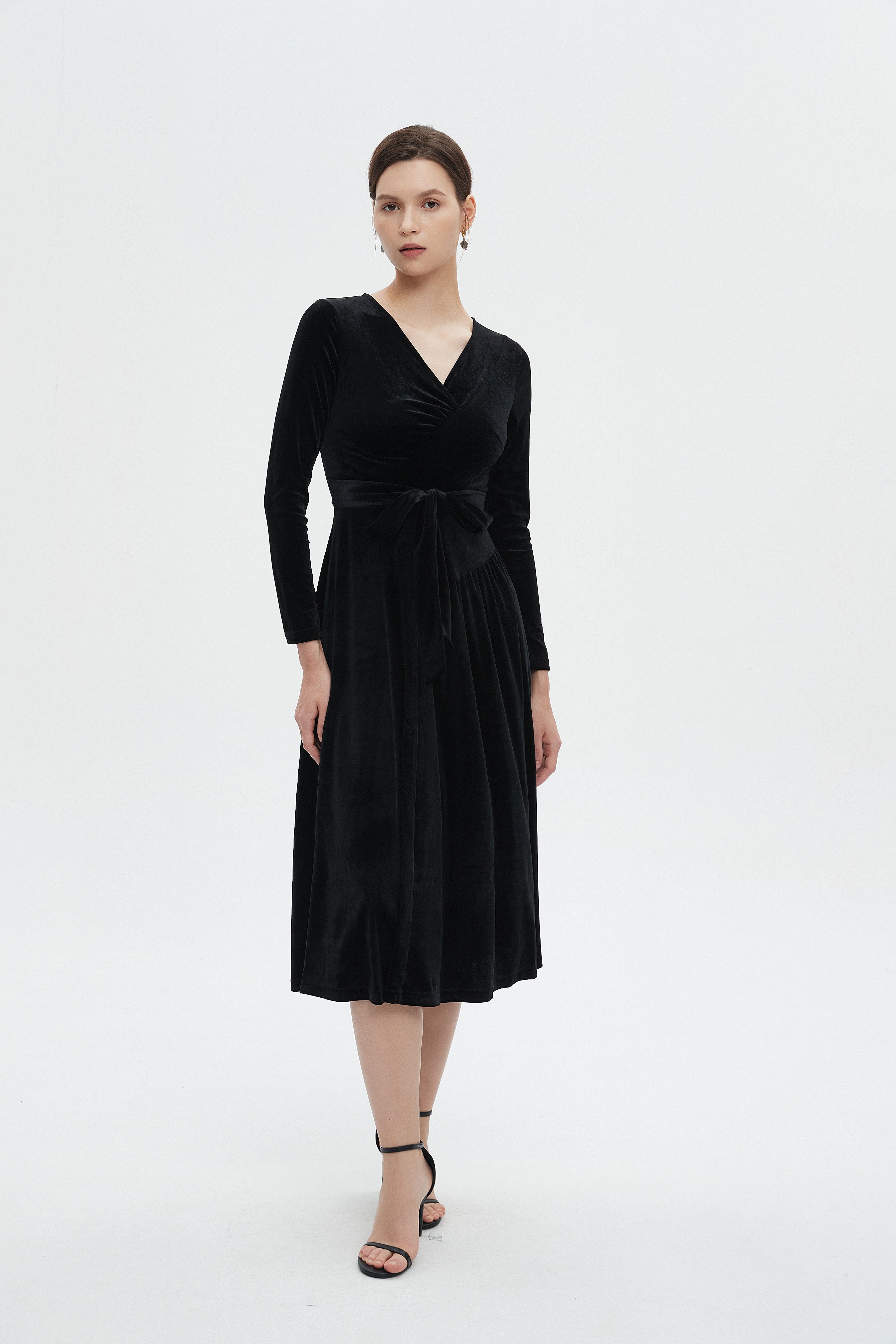 ู
ููุง ูุณุชุงู ูุณุงุฆู ู
ุฎู
ูู ู
ูุฏู ุจุฃูู
ุงู
ุทูููุฉ