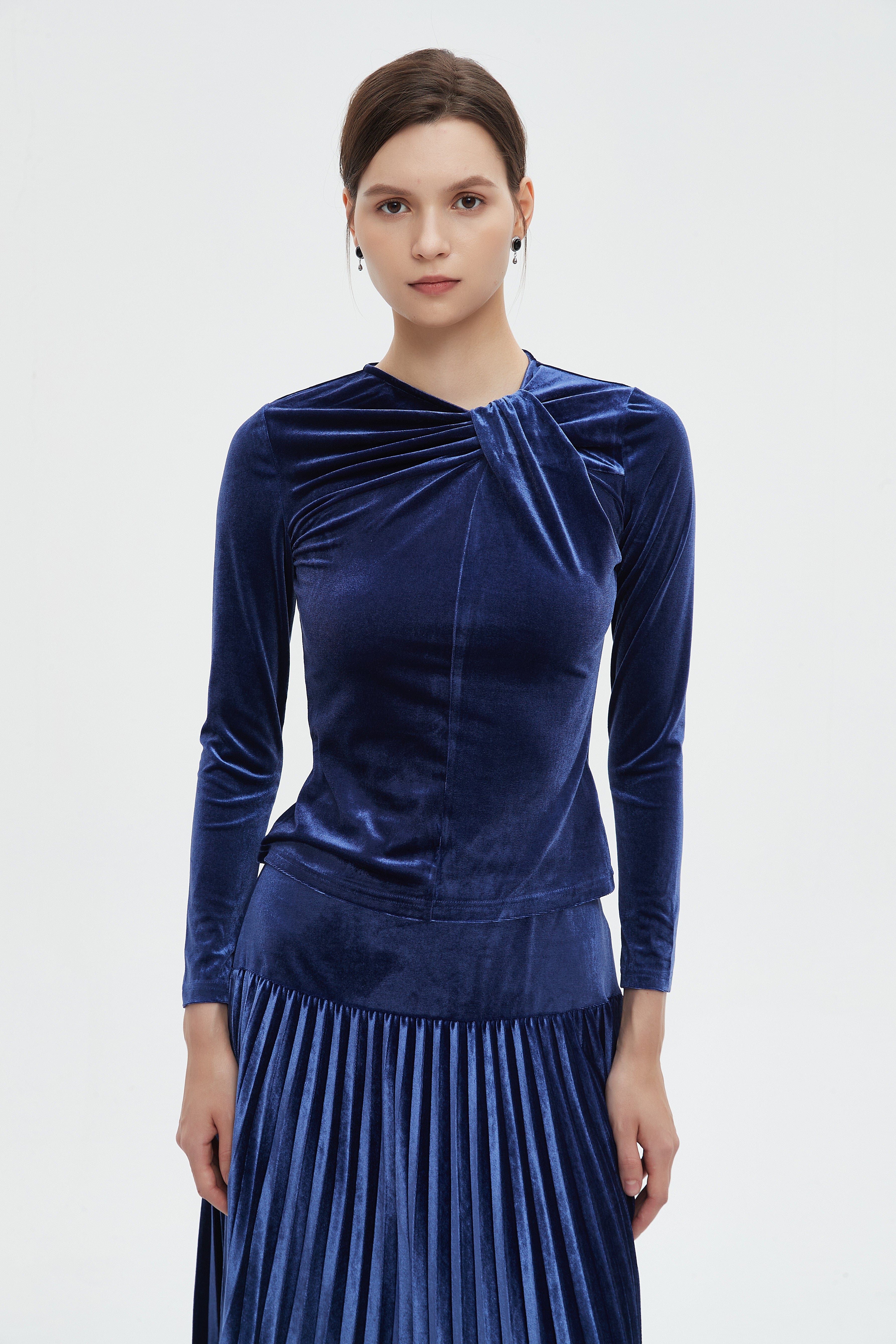 ميكا بلوزة نسائية شتوية بأكمام طويلة