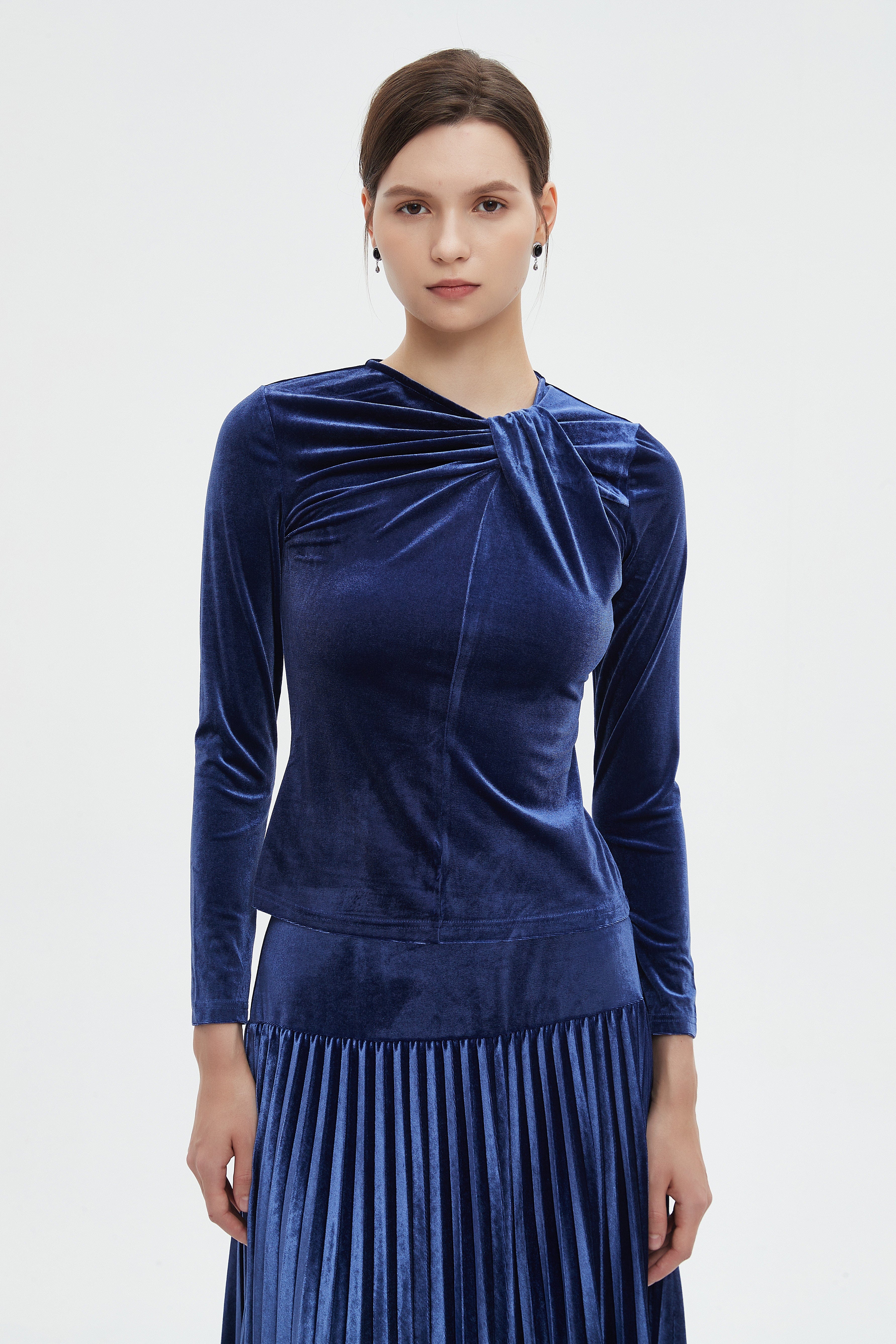 ميكا بلوزة نسائية شتوية بأكمام طويلة