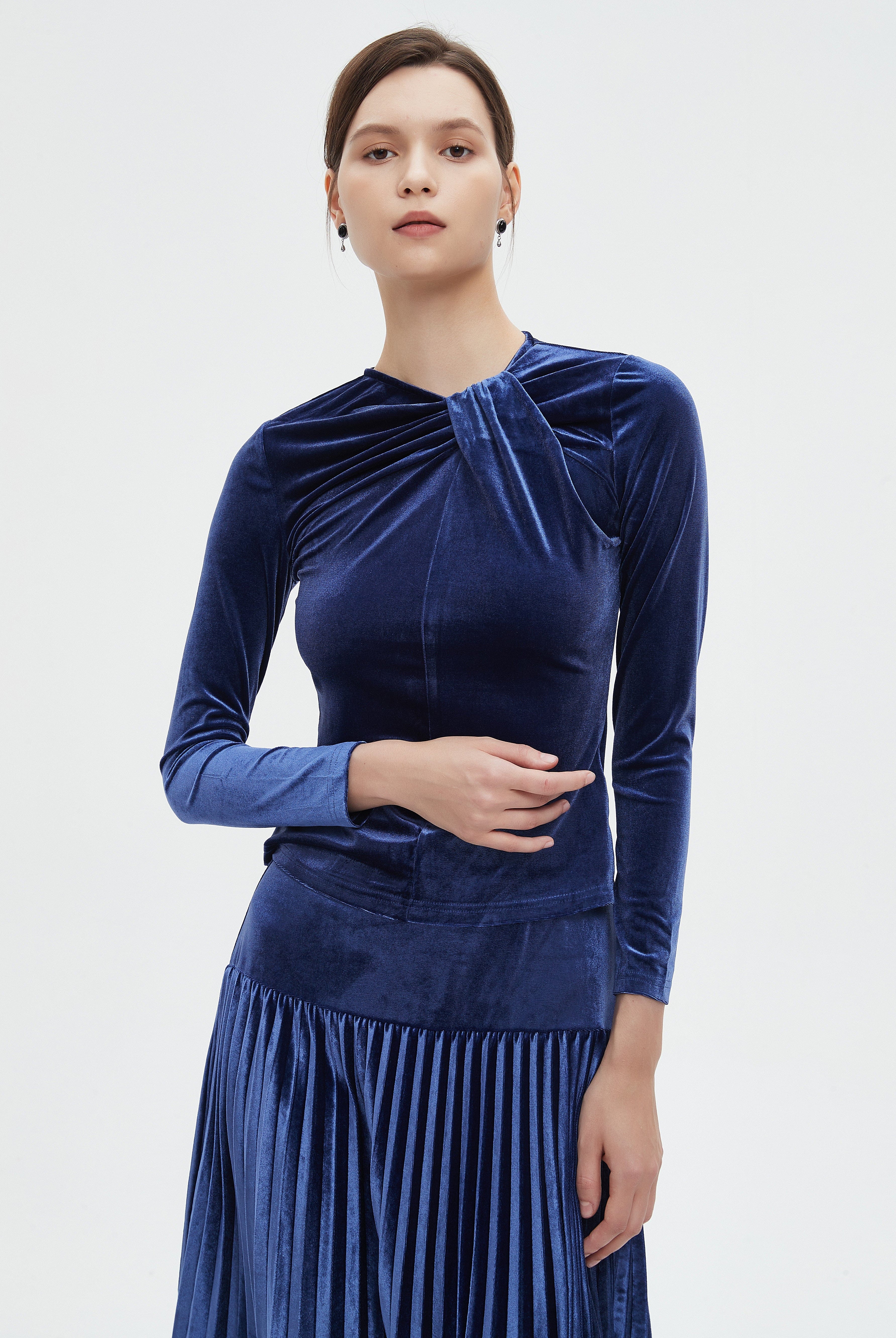 ميكا بلوزة نسائية شتوية بأكمام طويلة