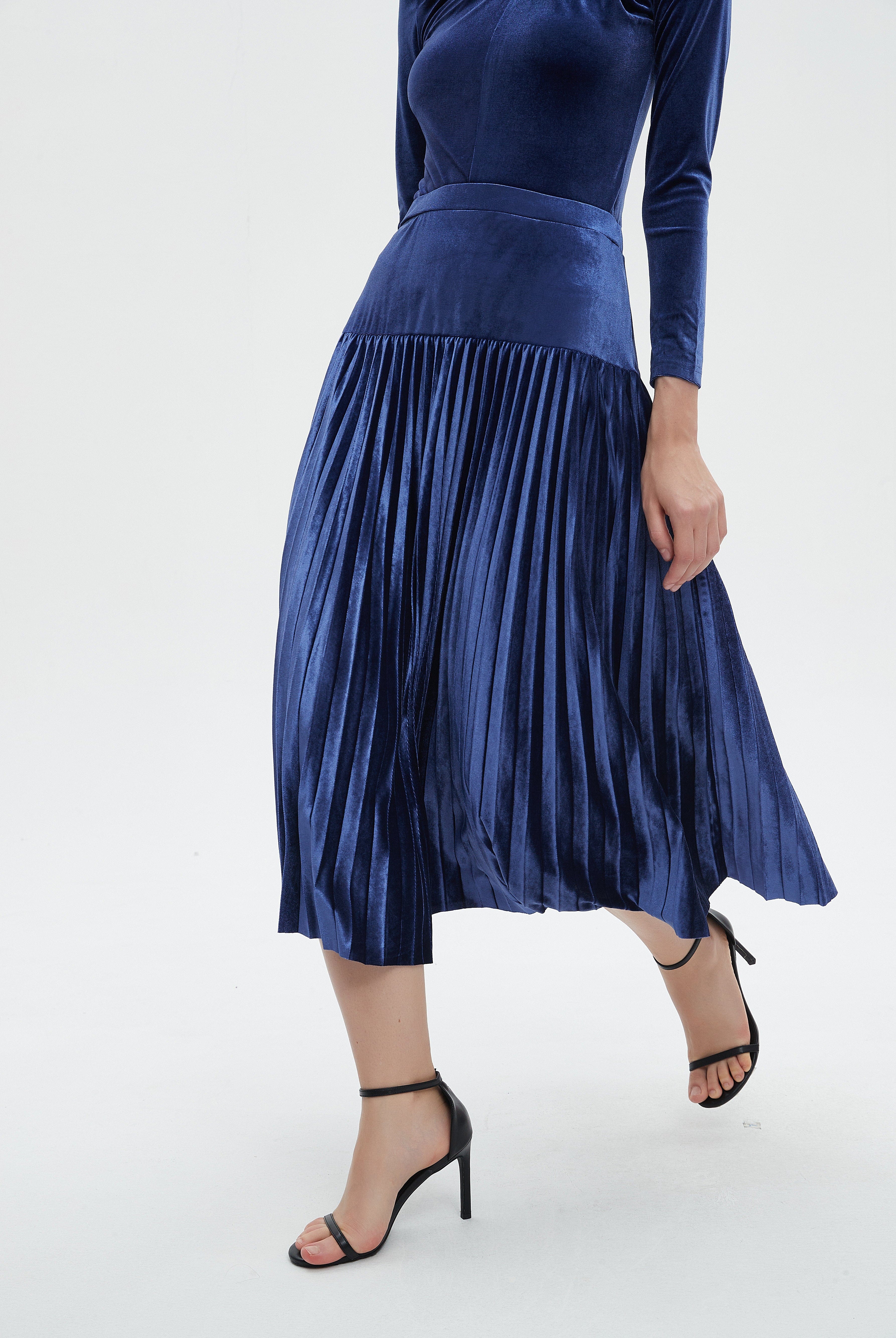 ميكا تنورة نسائية ميدي شتوية بقصة كشكش