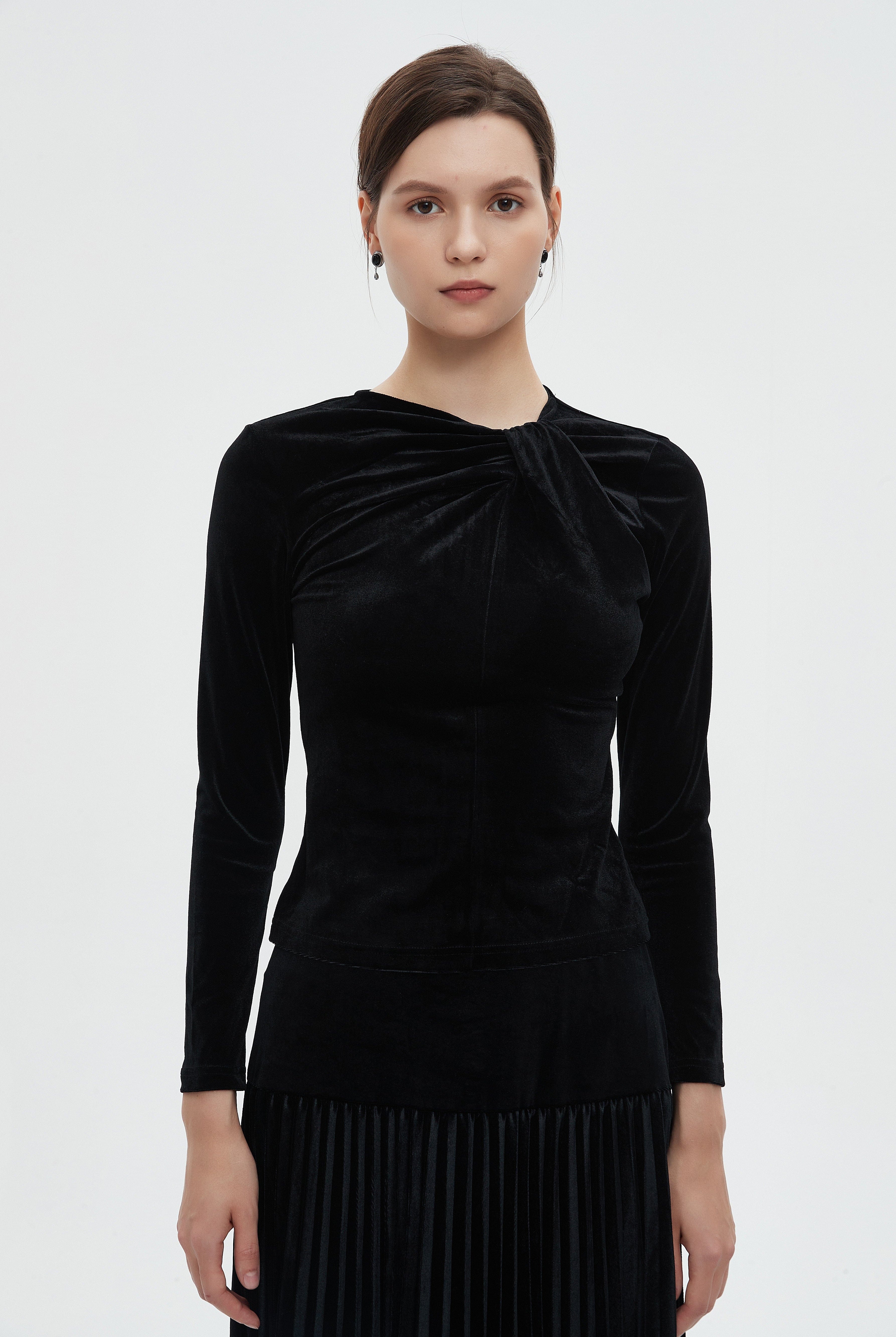 ميكا بلوزة نسائية شتوية بأكمام طويلة