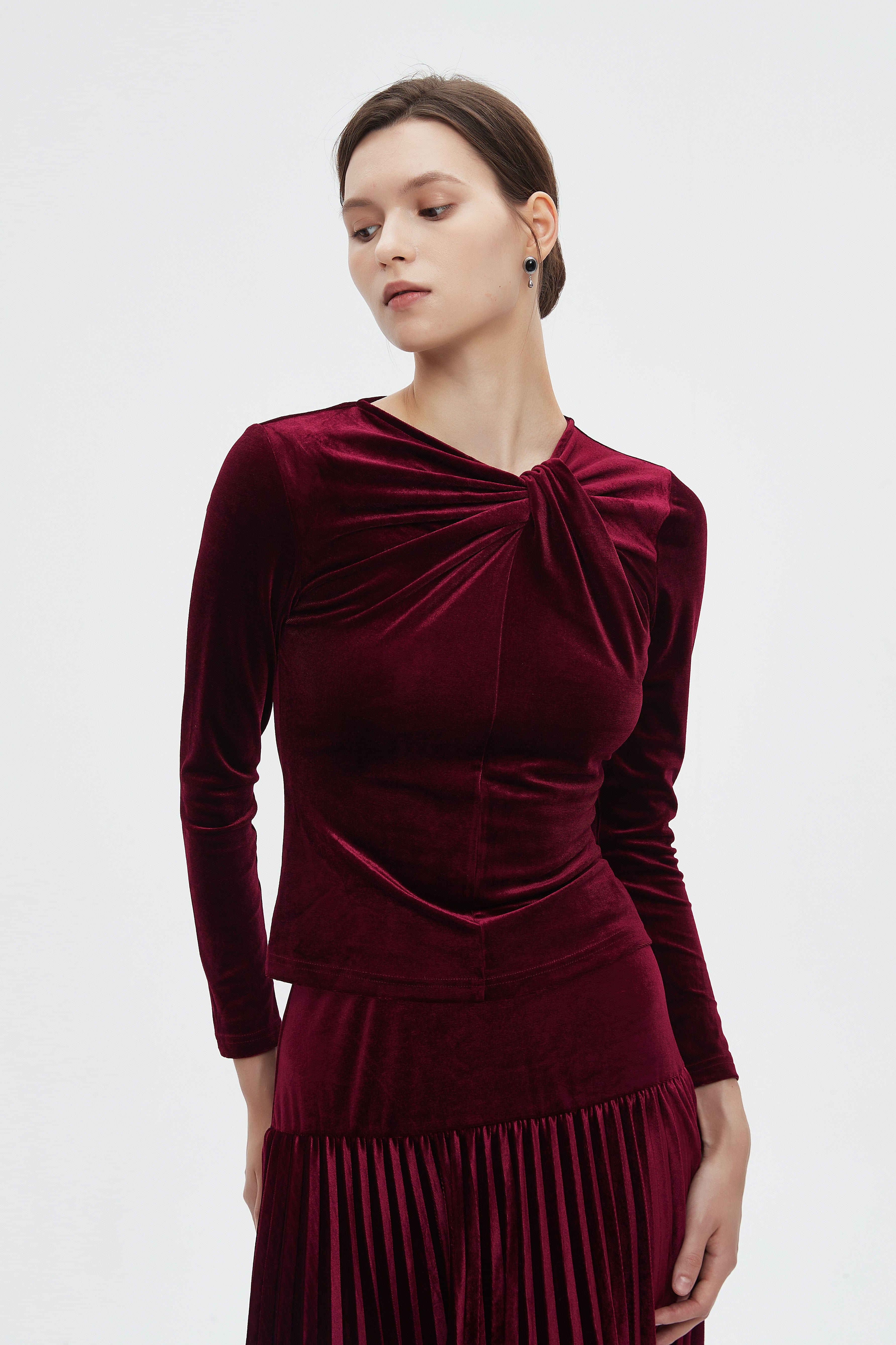 ميكا بلوزة نسائية شتوية بأكمام طويلة