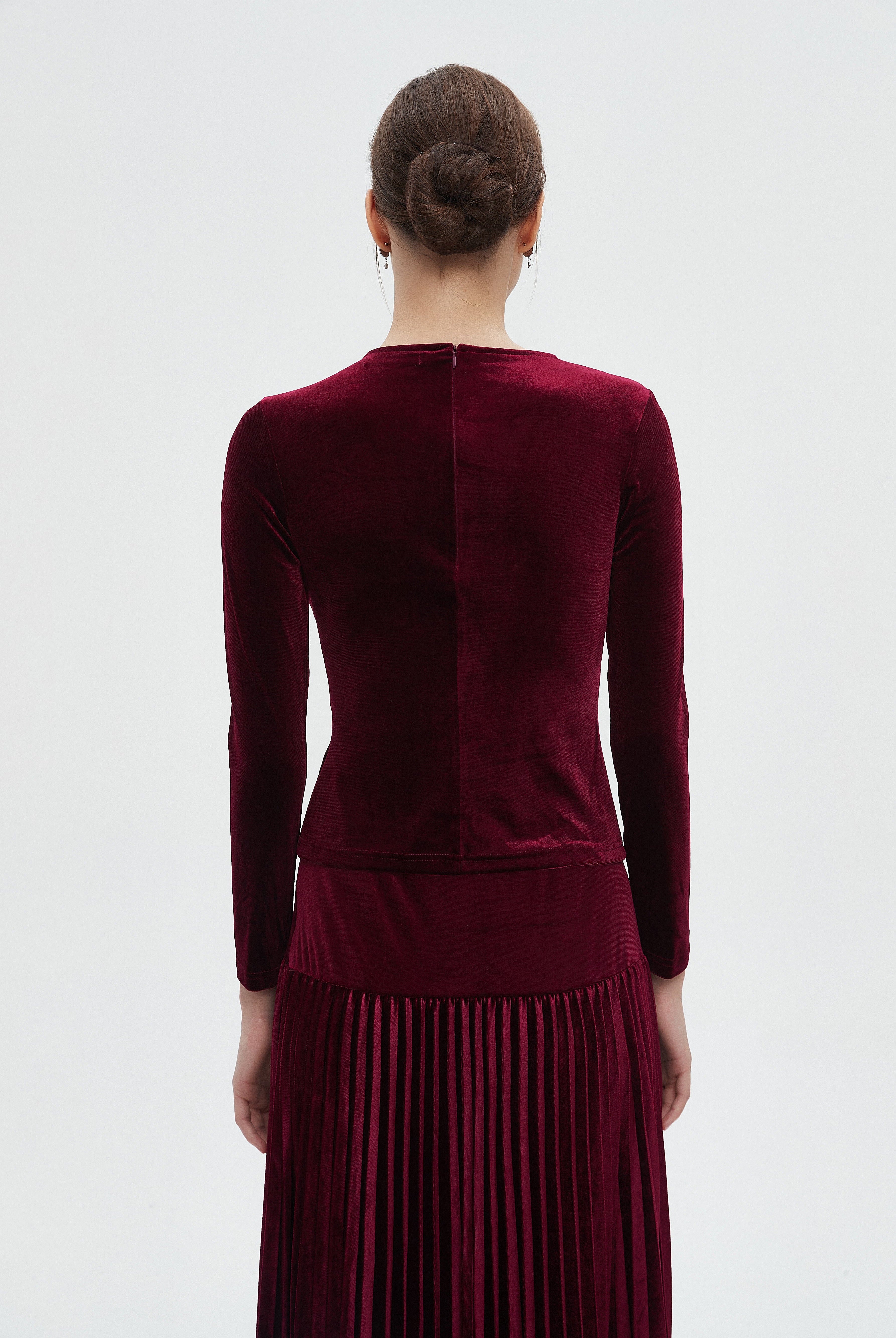 ميكا بلوزة نسائية شتوية بأكمام طويلة