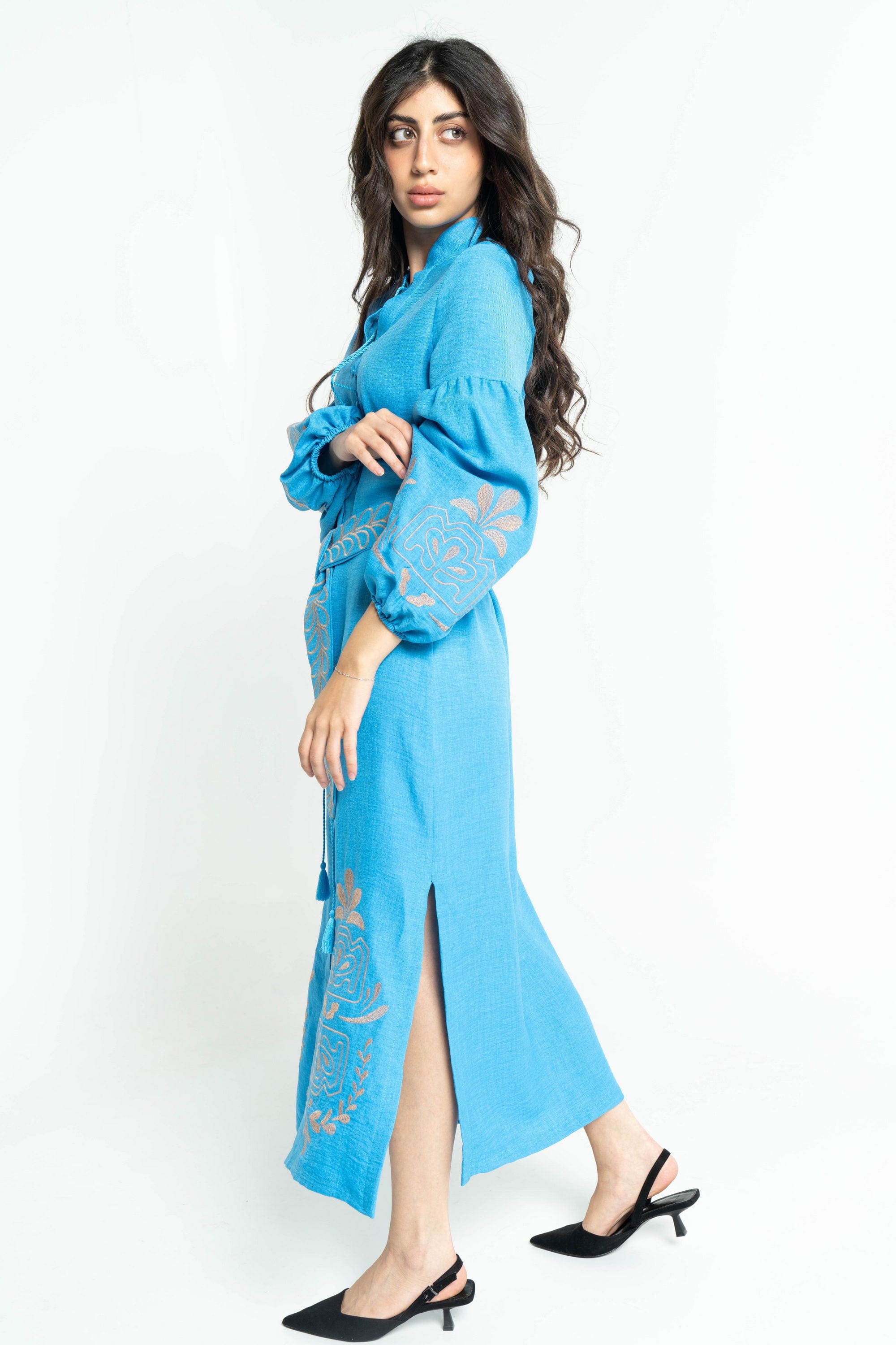 ببل فاشن فستان نسائي طويل منقوش من الكم ومن الاسفل وبحزام على الخصر