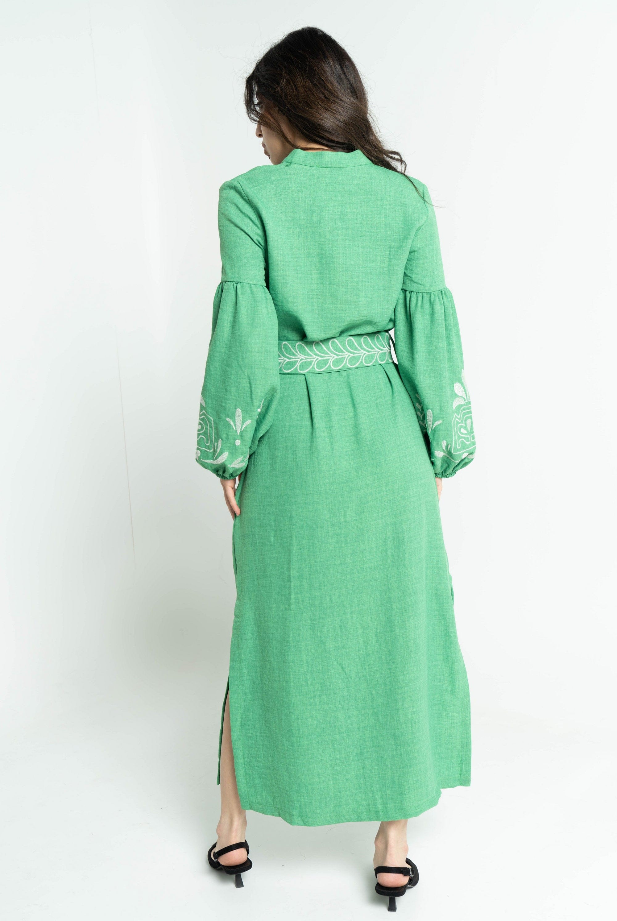 ببل فاشن فستان نسائي طويل منقوش من الكم ومن الاسفل وبحزام على الخصر