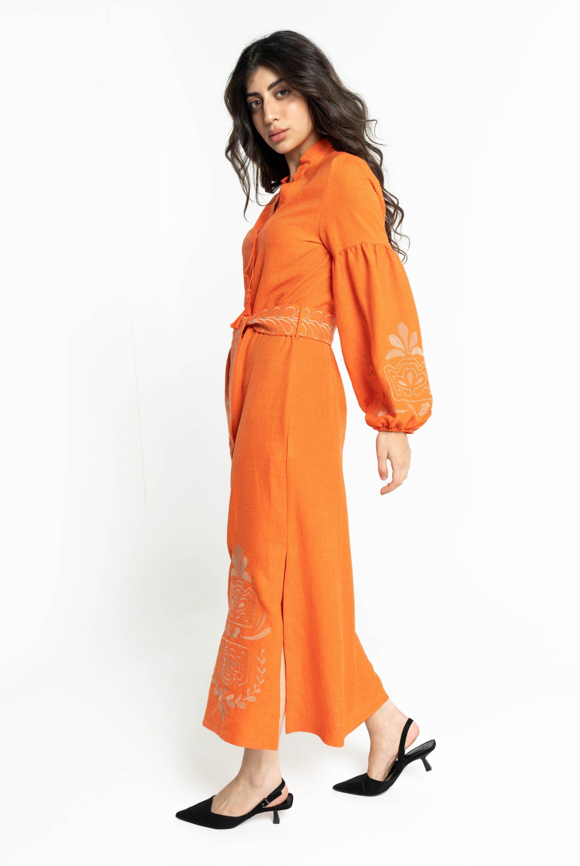 ببل فاشن فستان نسائي طويل منقوش من الكم ومن الاسفل وبحزام على الخصر