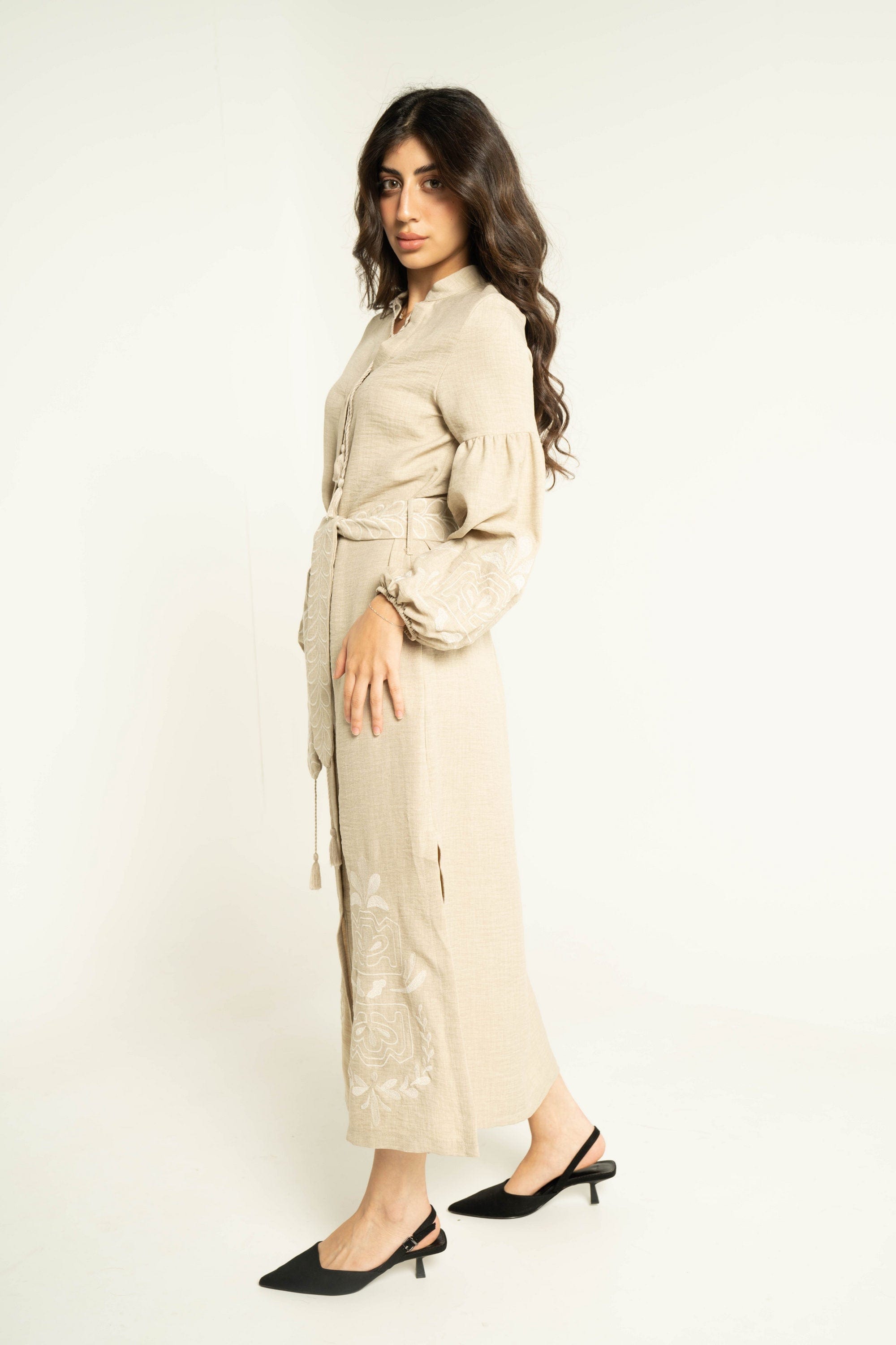 ببل فاشن فستان نسائي طويل منقوش من الكم ومن الاسفل وبحزام على الخصر