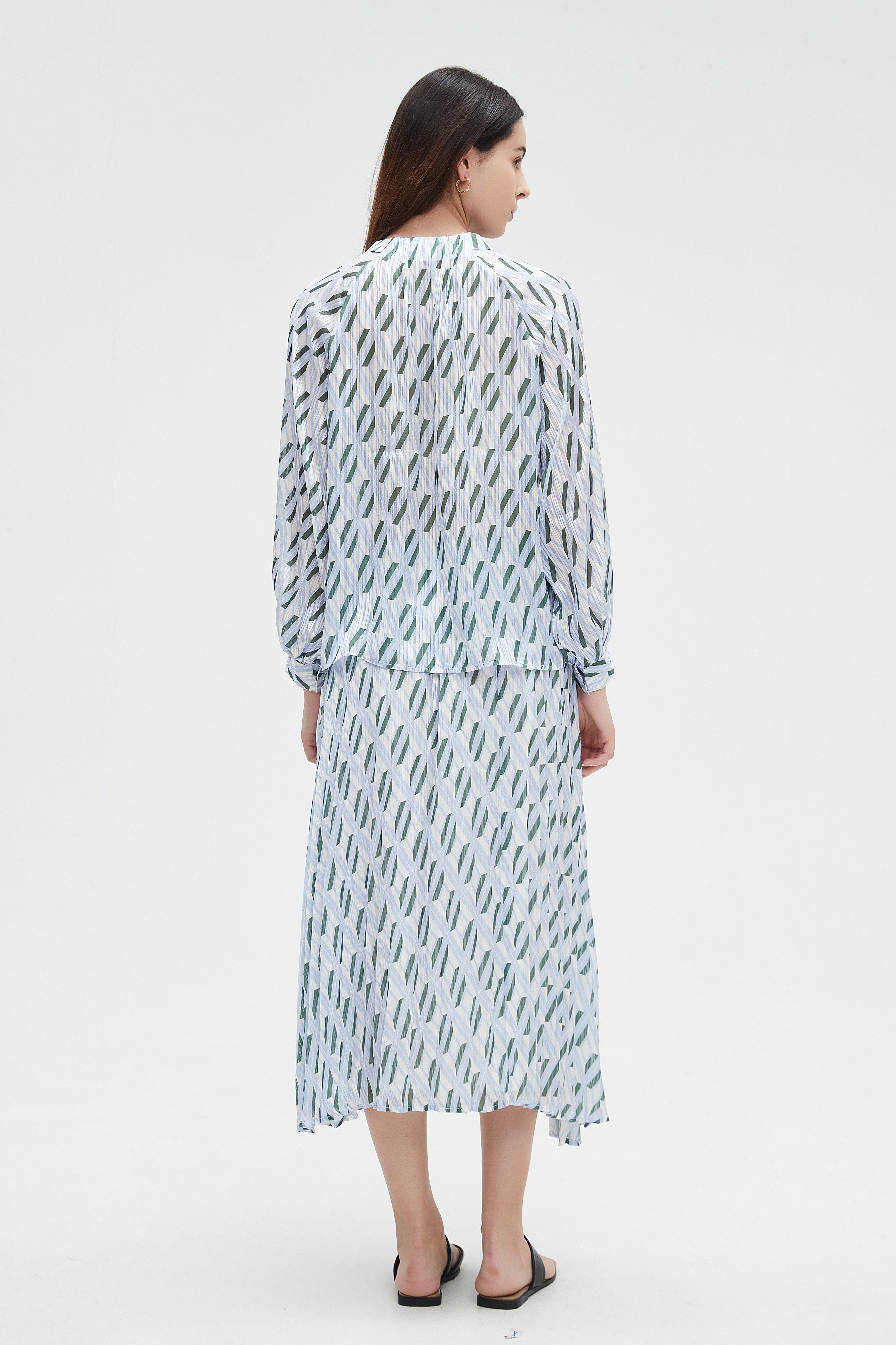 ูุชุดู ุจููุฒุฉ ูุณุงุฆู ู
ูููุดู ุจูู
ุทููู