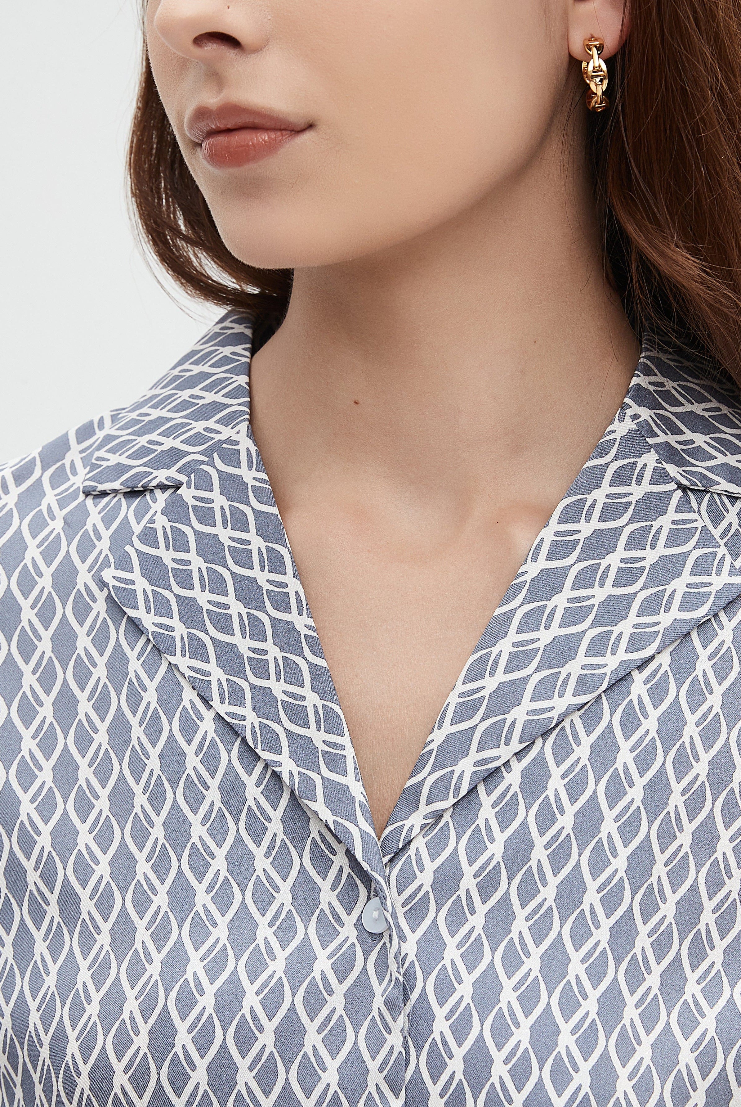 نتشي بلوزة نسائي 3/4 كم منقوشة