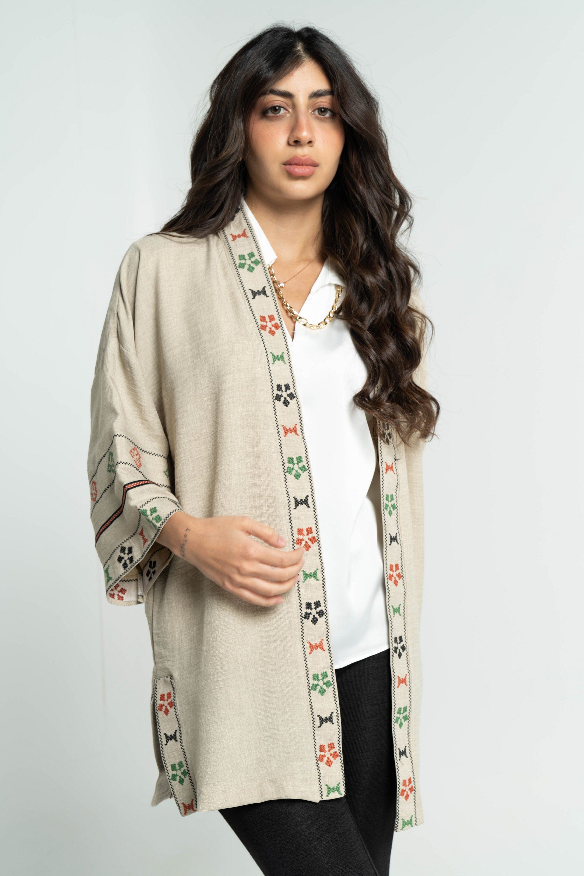 ببل فاشن كيمونو نسائي سادة مشغول من الحواف