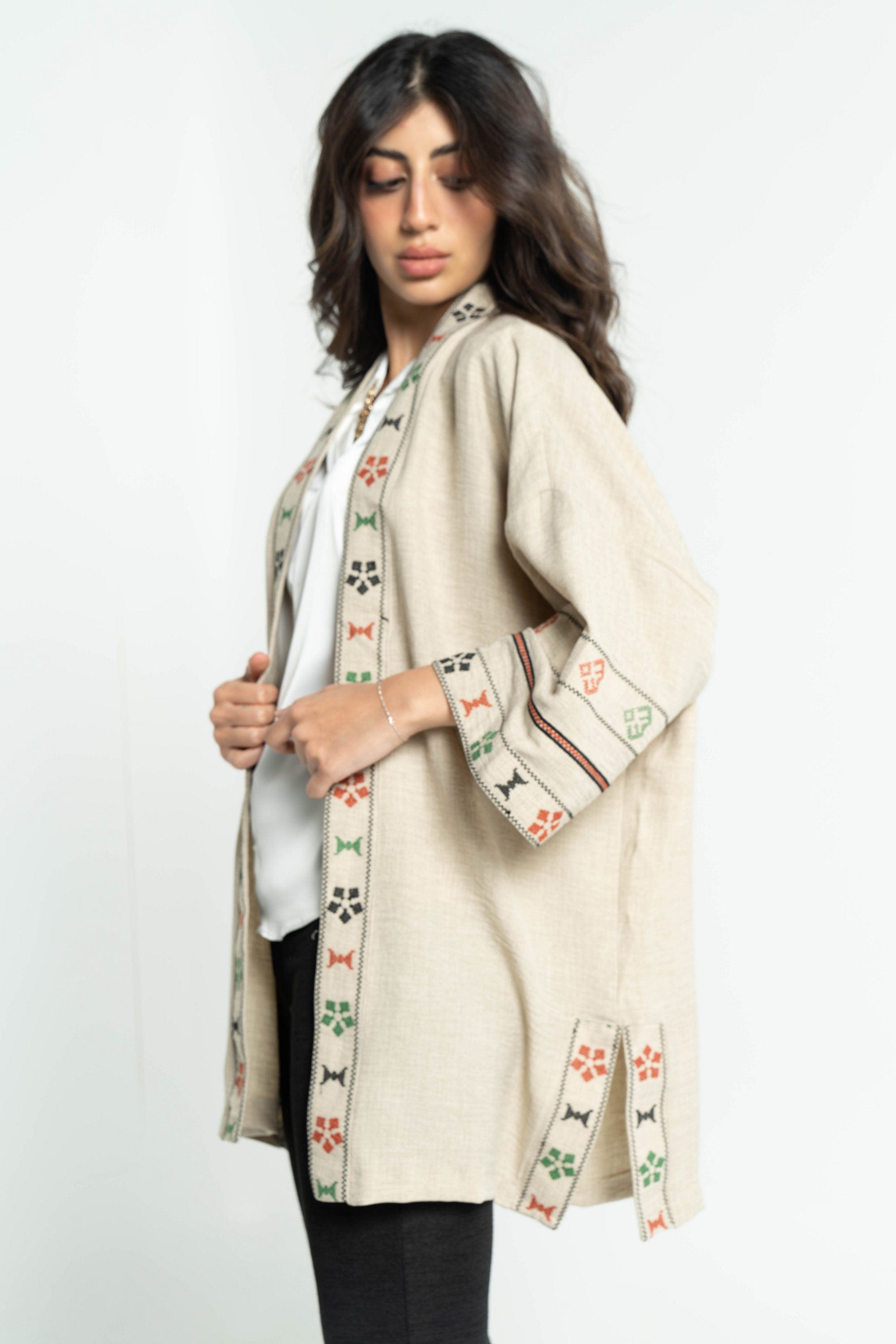 ببل فاشن كيمونو نسائي سادة مشغول من الحواف