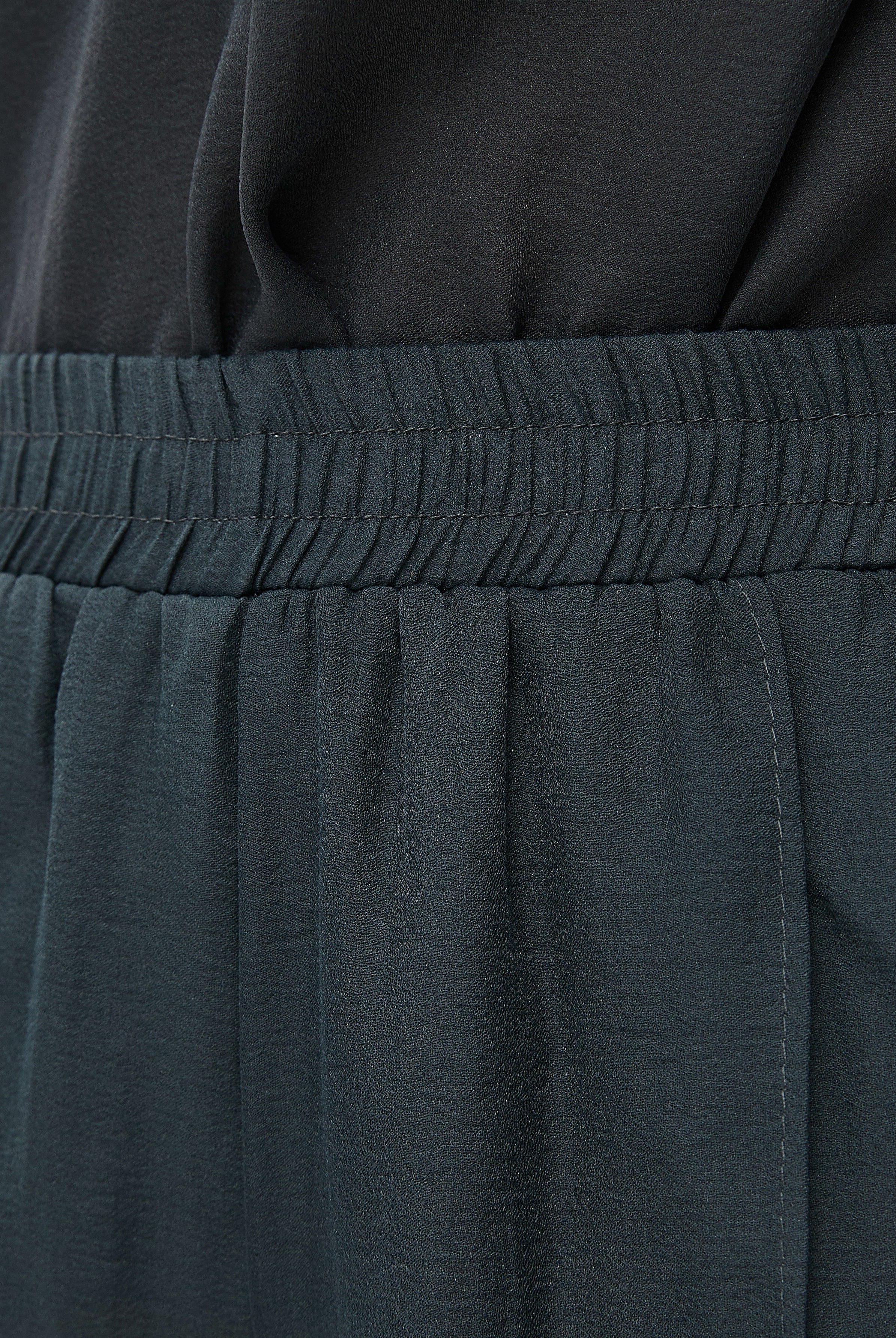 نتشي بنطلون نسائي طويل واسع باستك على الخصر