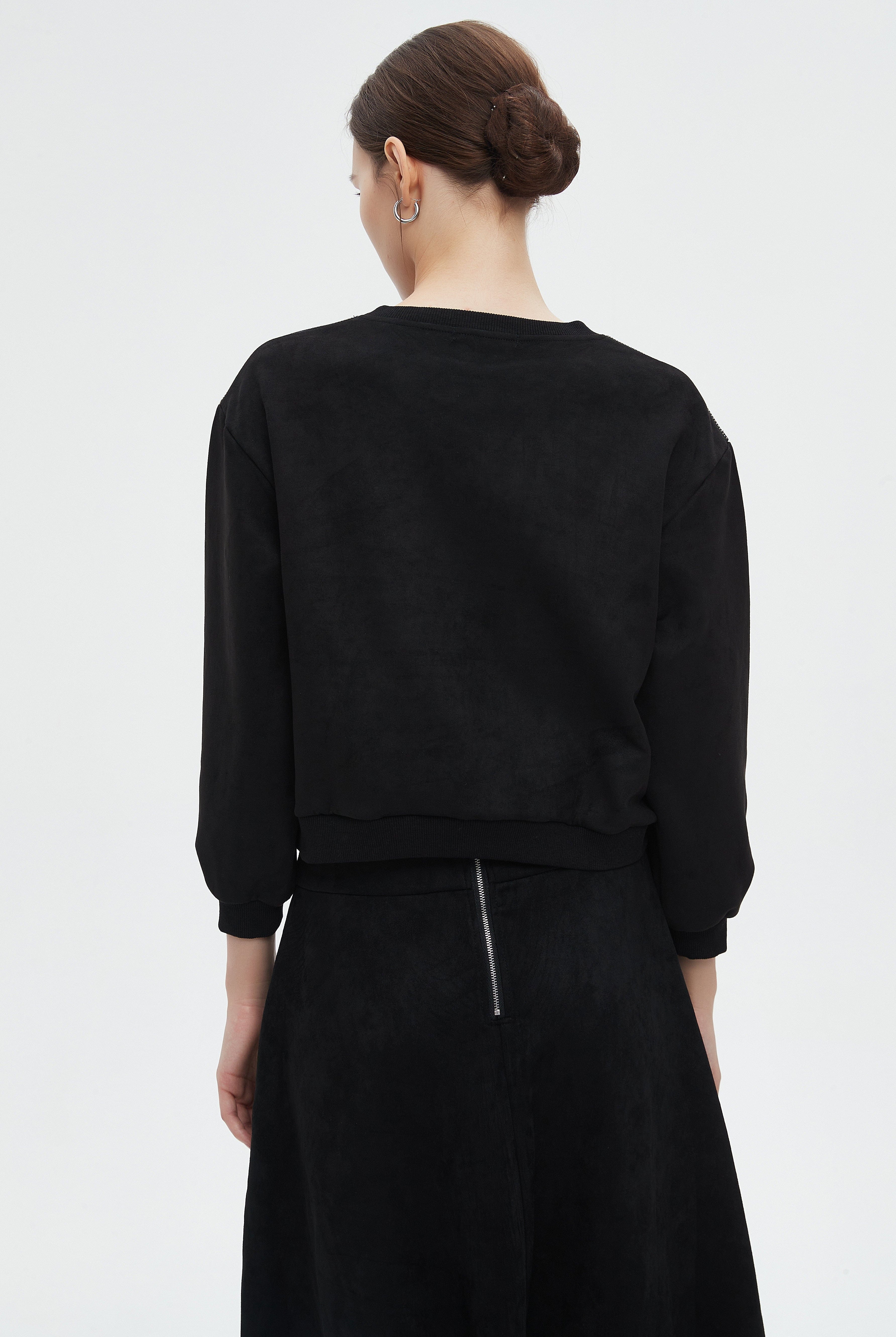 ميكا بلوزة نسائية سادة بكم طويل ورقبة دائرية