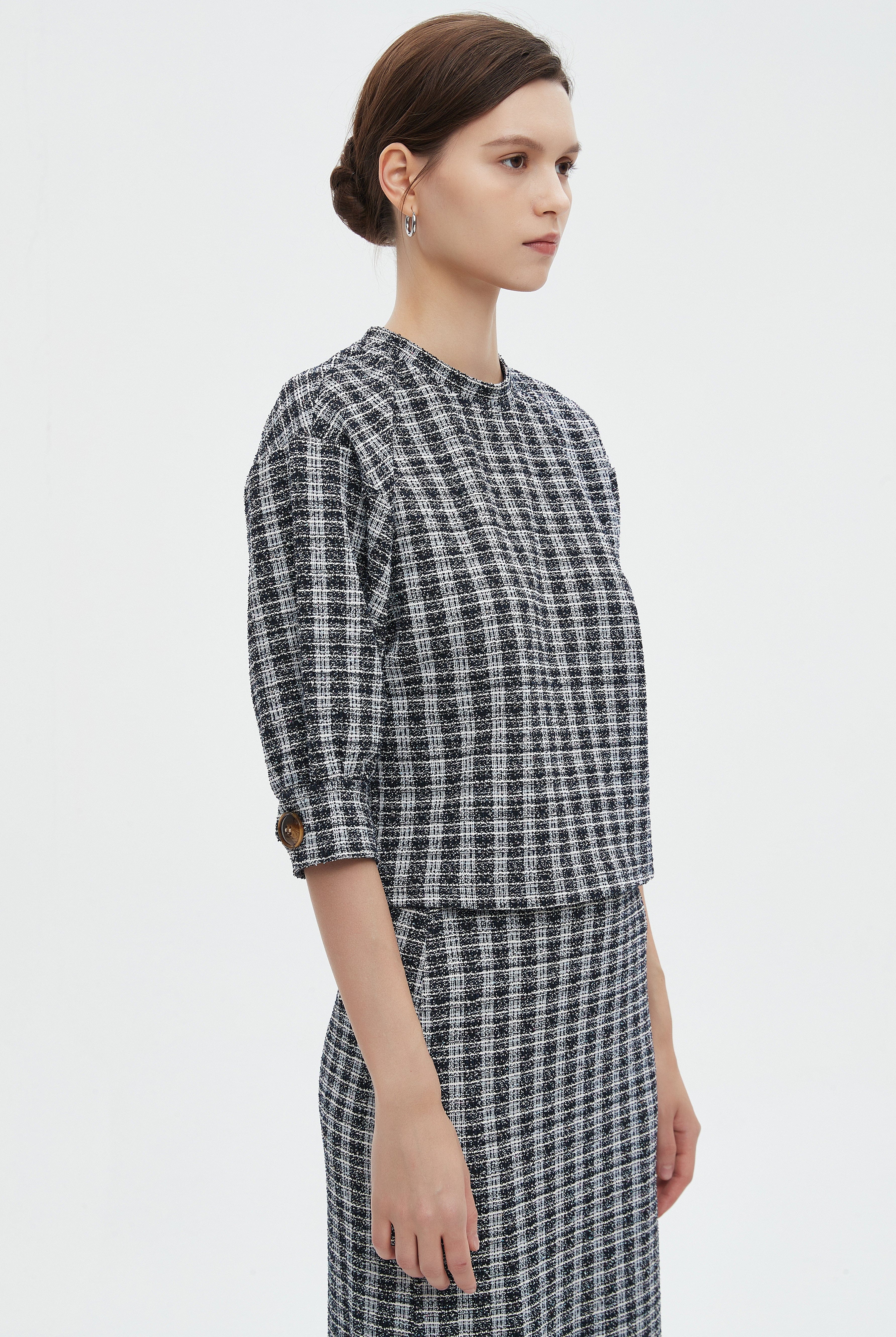 ميكا بلوزة نسائية 3/4 كم مخططة كاروهات برقبة دائرية