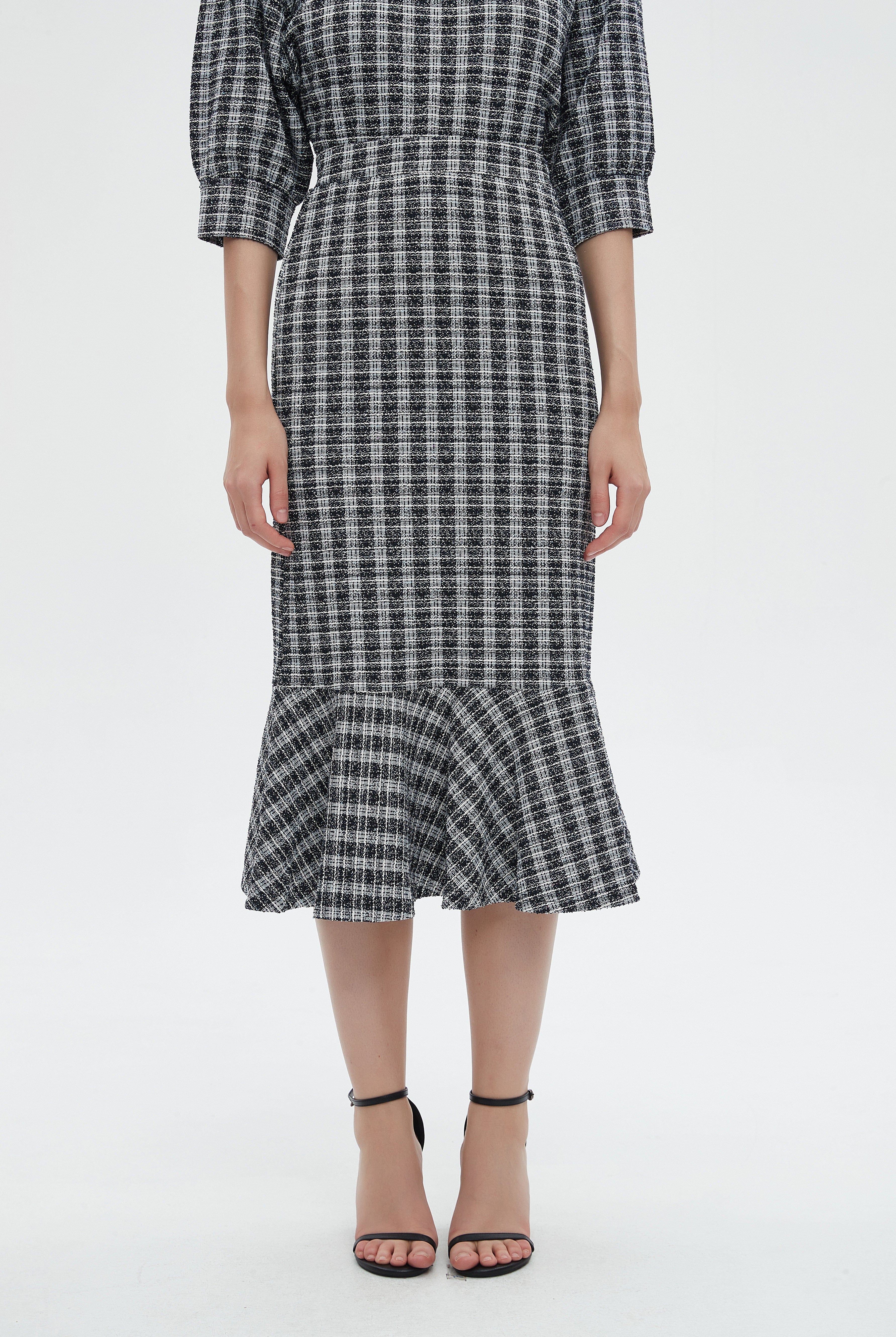 ميكا تنورة نسائية كاروهات بقصة كشكش ميدي