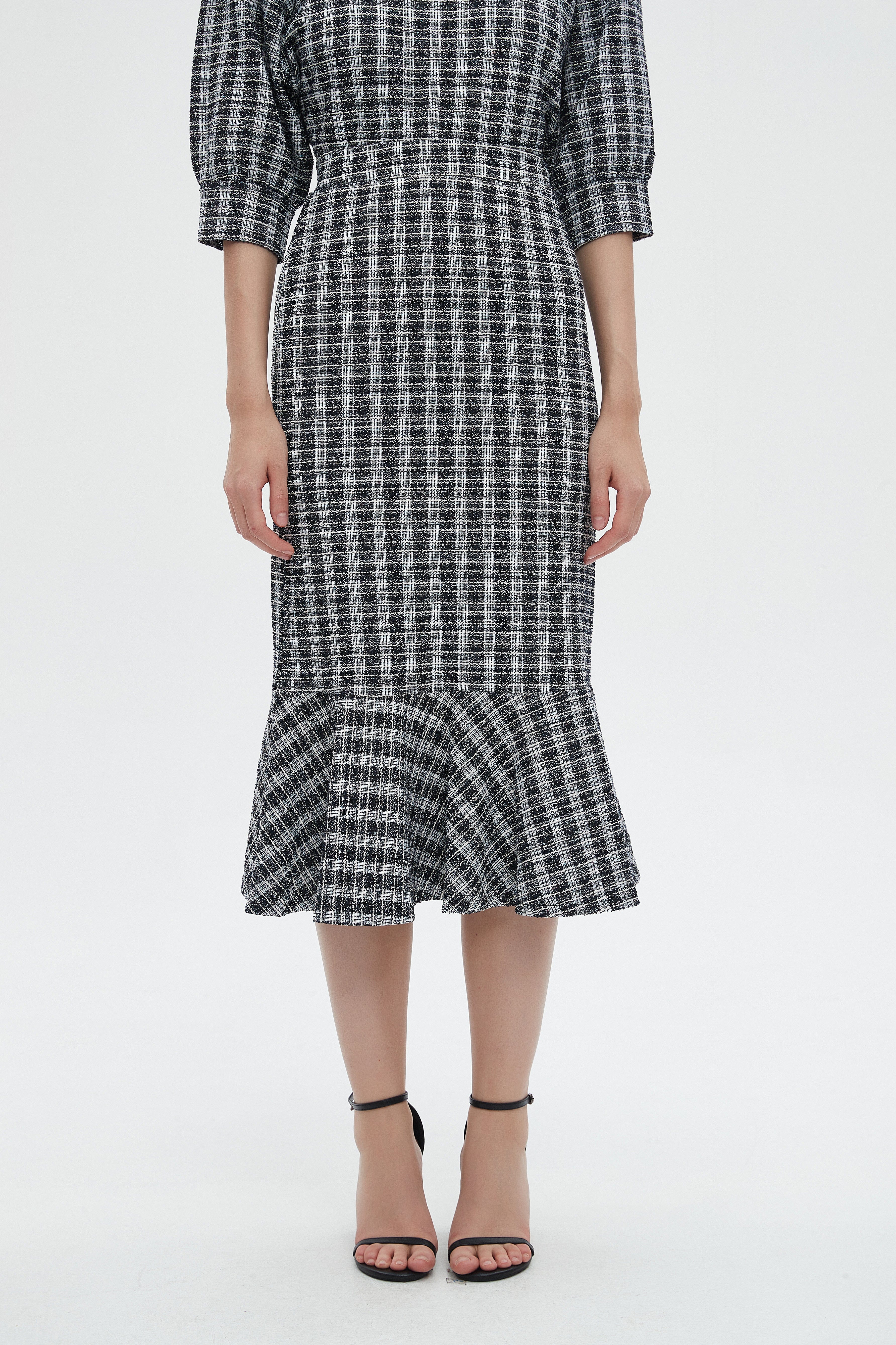 ميكا تنورة نسائية كاروهات بقصة كشكش ميدي