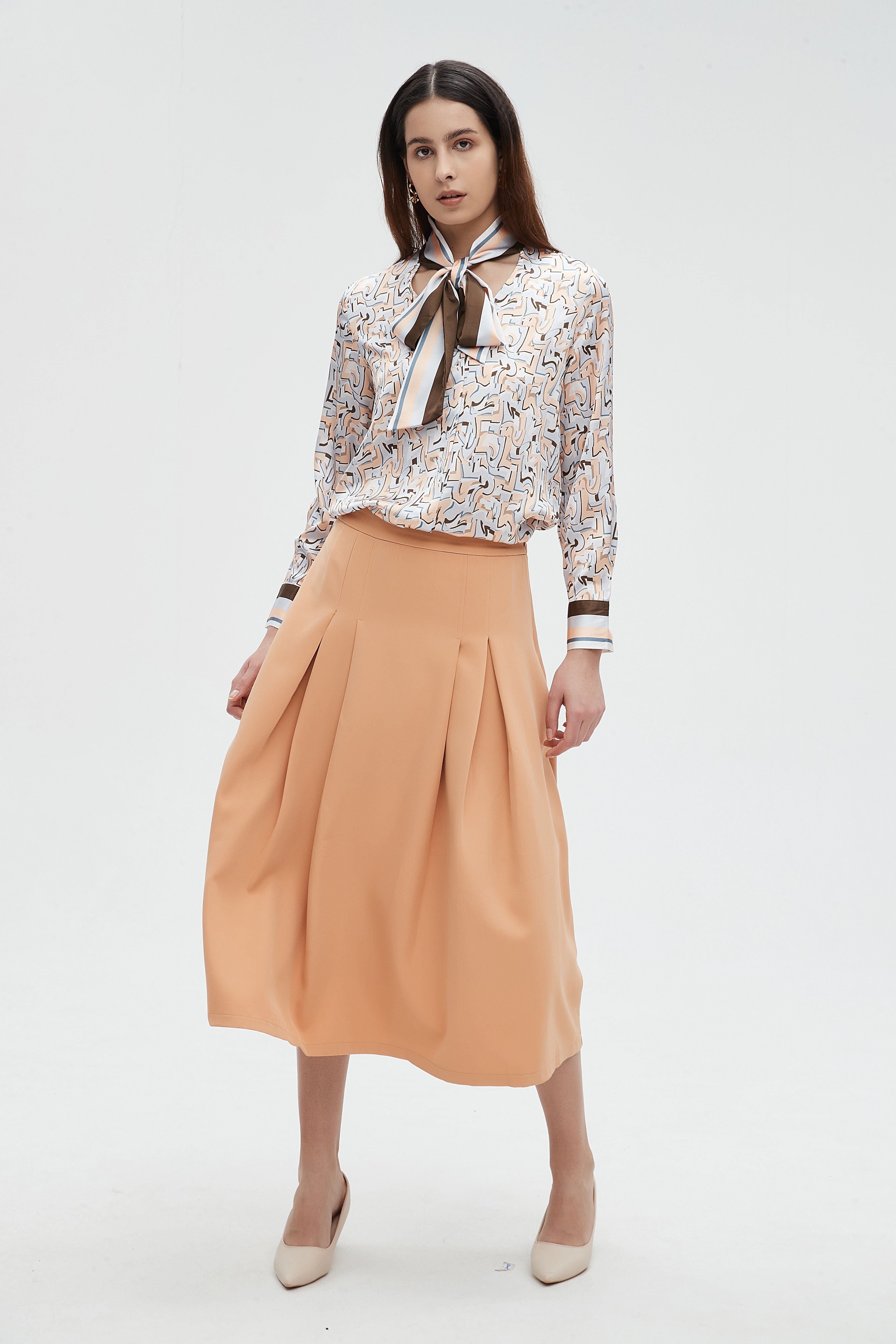 ูุชุดู ุจููุฒุฉ ูุณุงุฆู ุจูู
ุทููู ููููููู ุนูู ุงูุฑูุจู