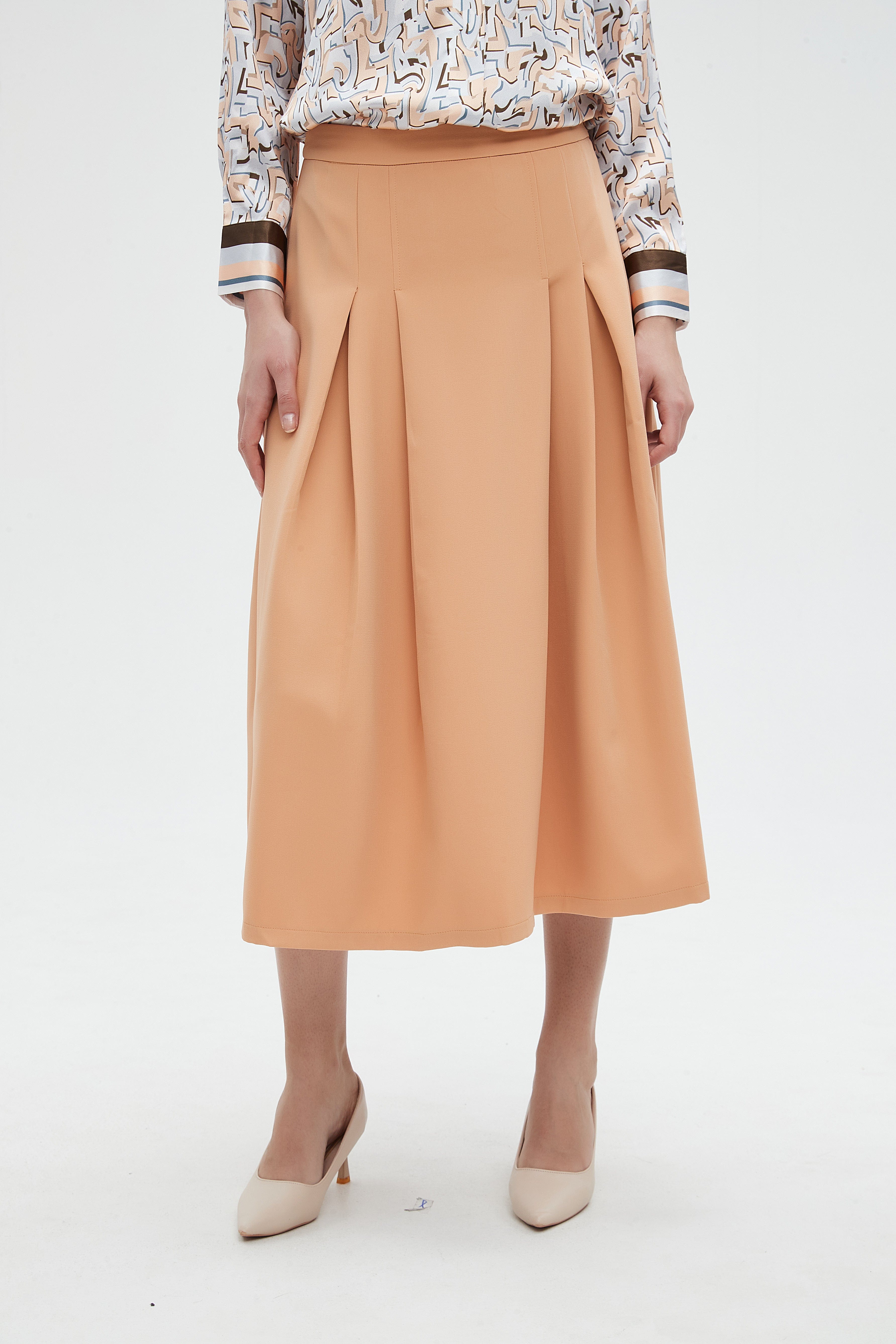 نتشي تنورة ميدي نسائية سادة بقصة كشكش على الجنبين