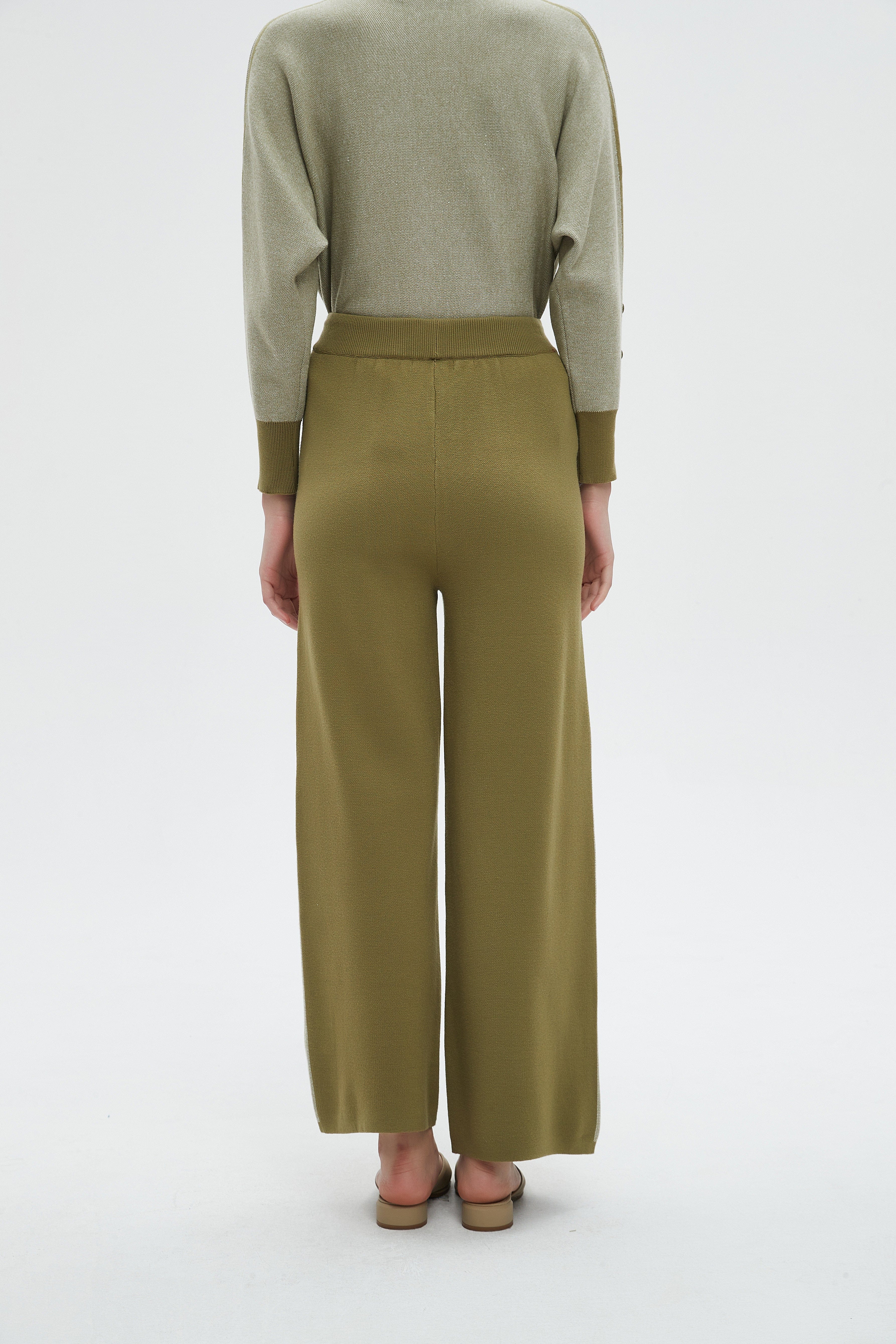 ميكا بنطلون نسائي طويل برباط على الخصر وجيوب