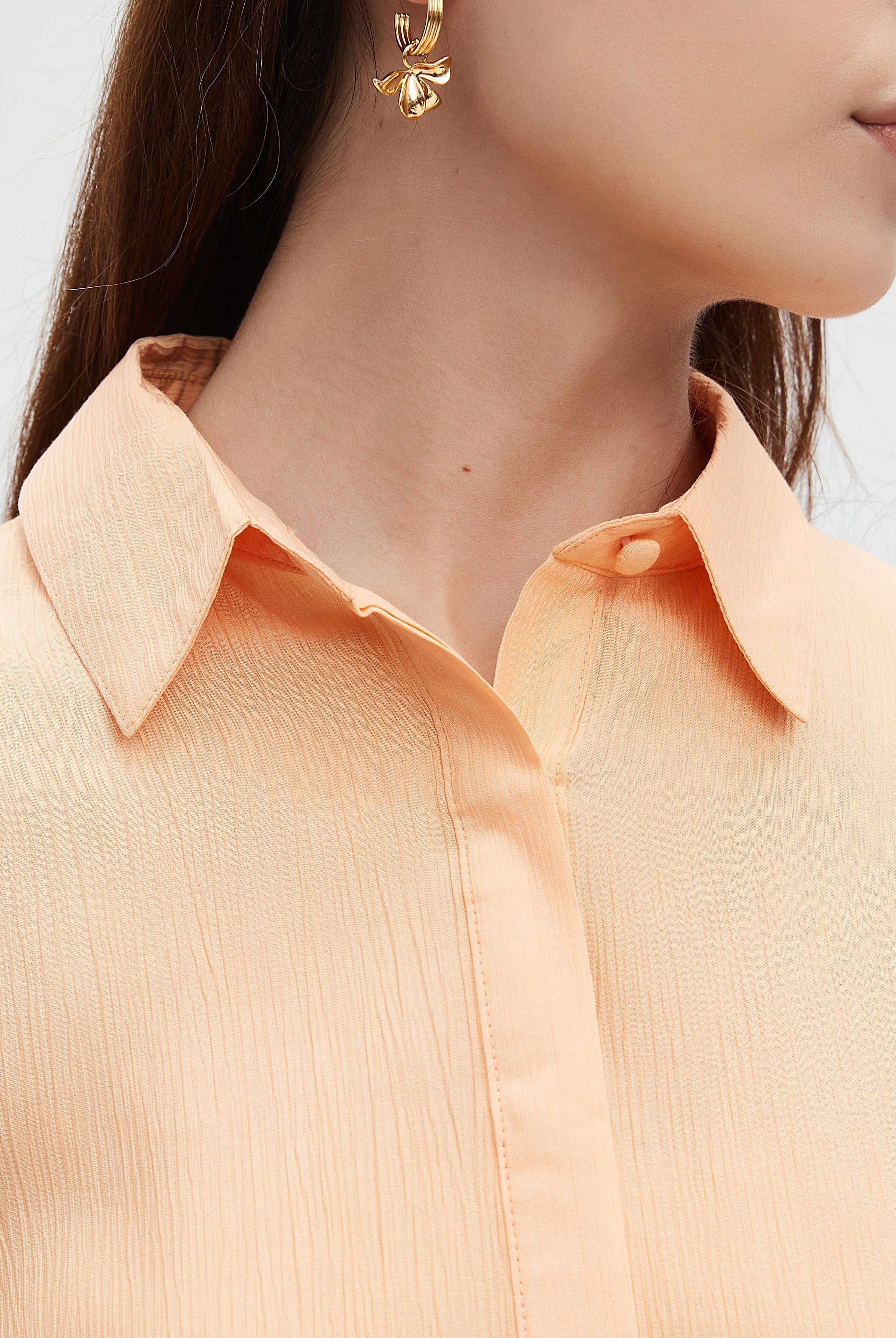 نتشي بلوزة نسائي ساده بكم طويل وازرار