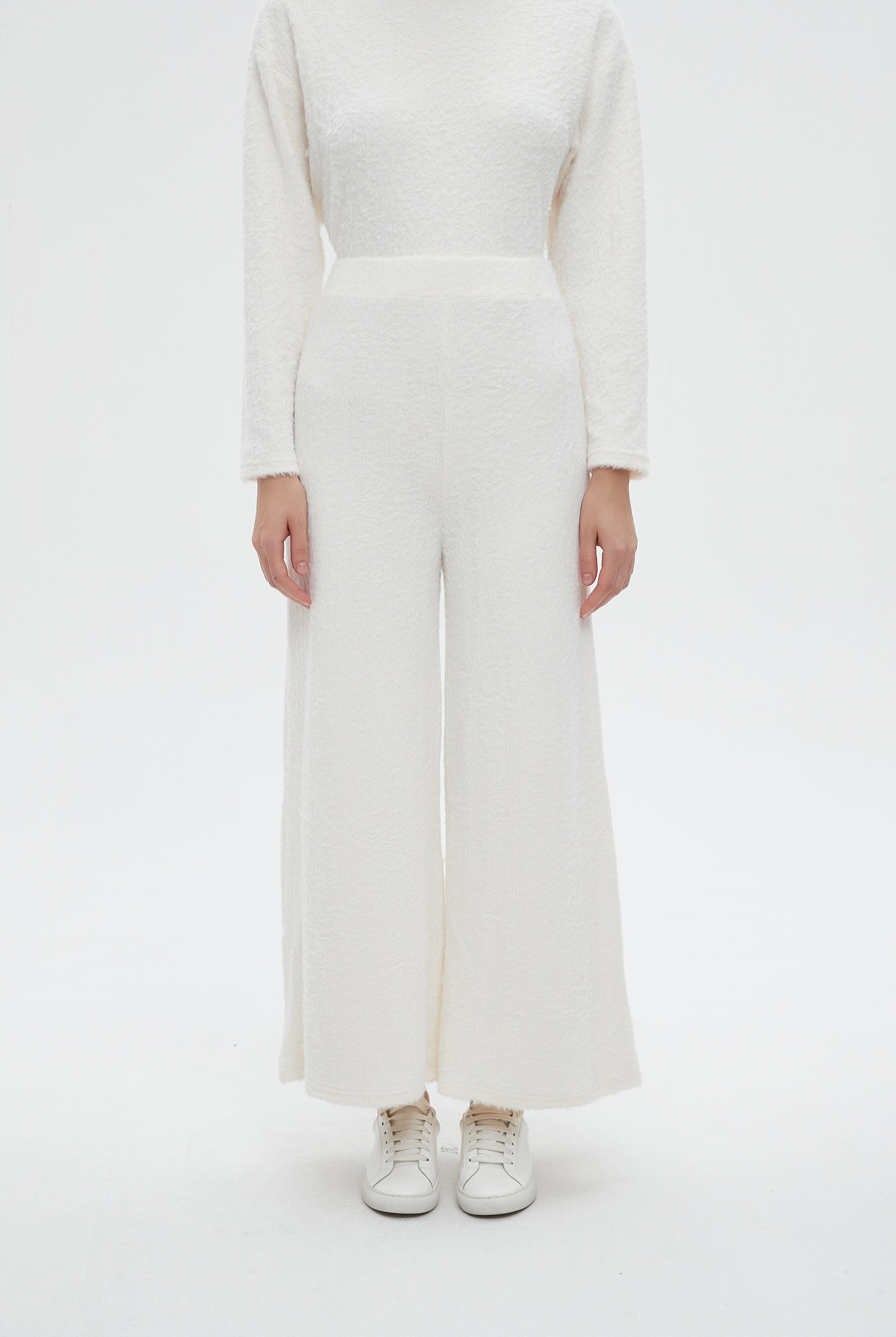 ميكا بنطلون نسائي طويل برجل واسعة سادة