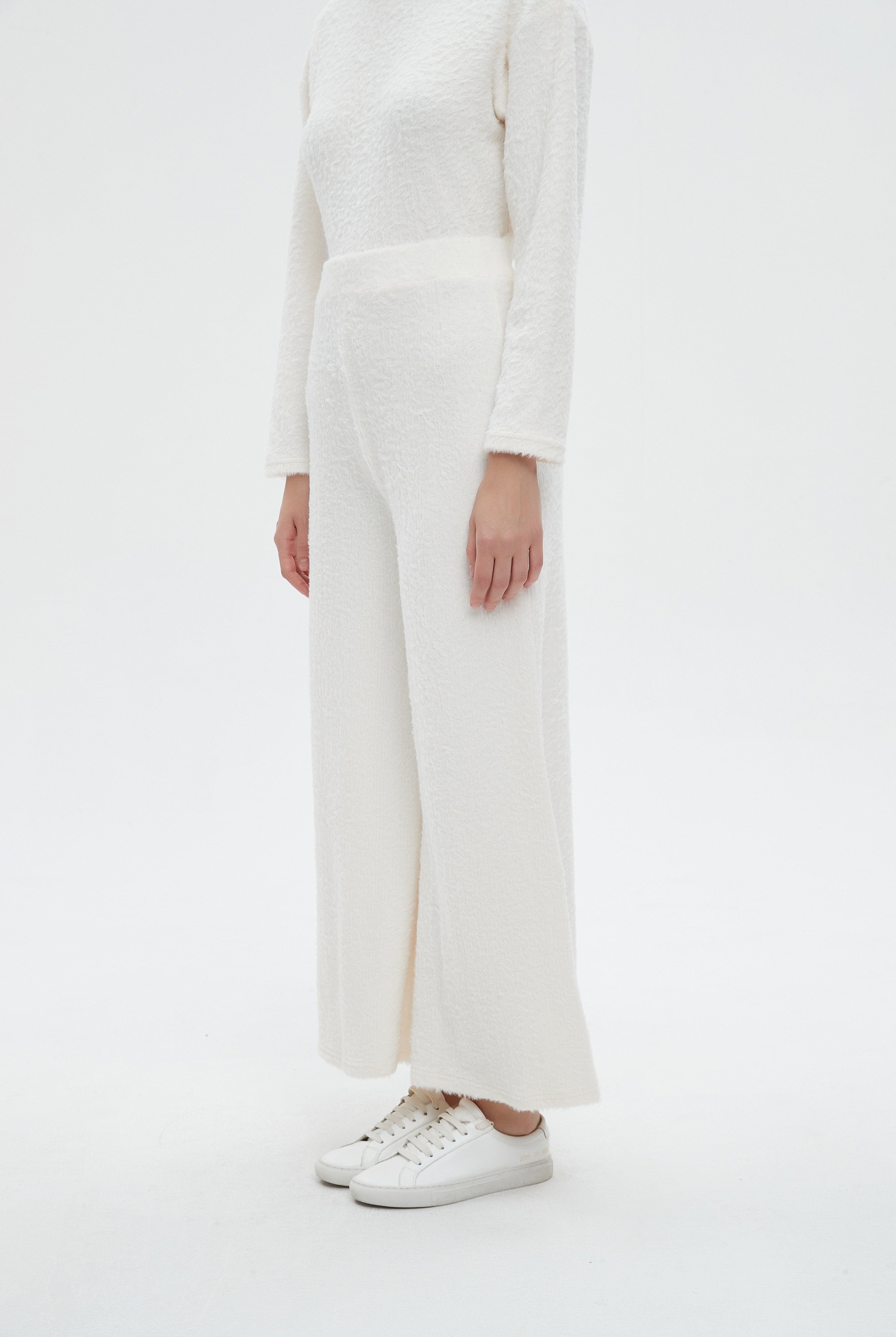 ميكا بنطلون نسائي طويل برجل واسعة سادة