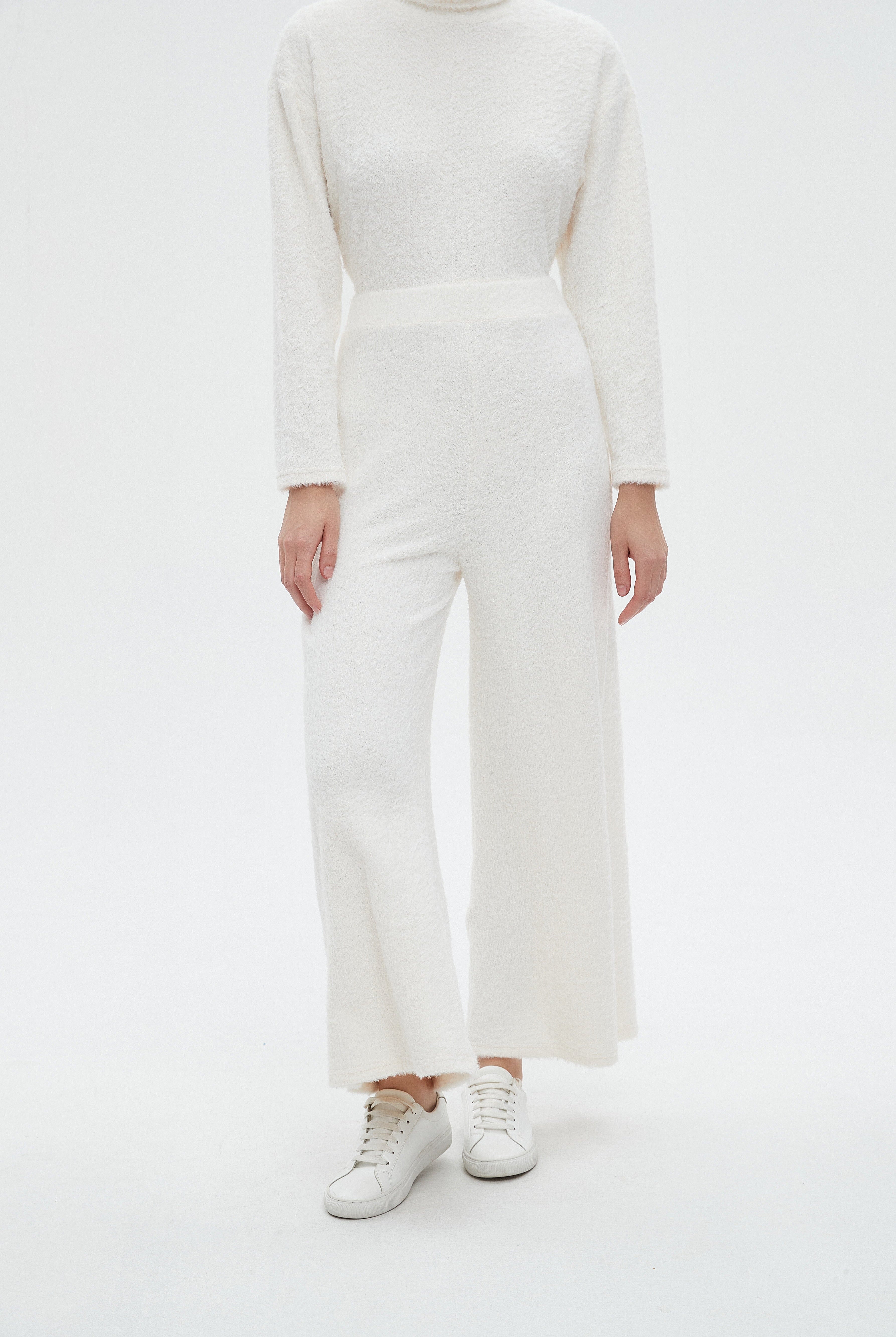 ميكا بنطلون نسائي طويل برجل واسعة سادة