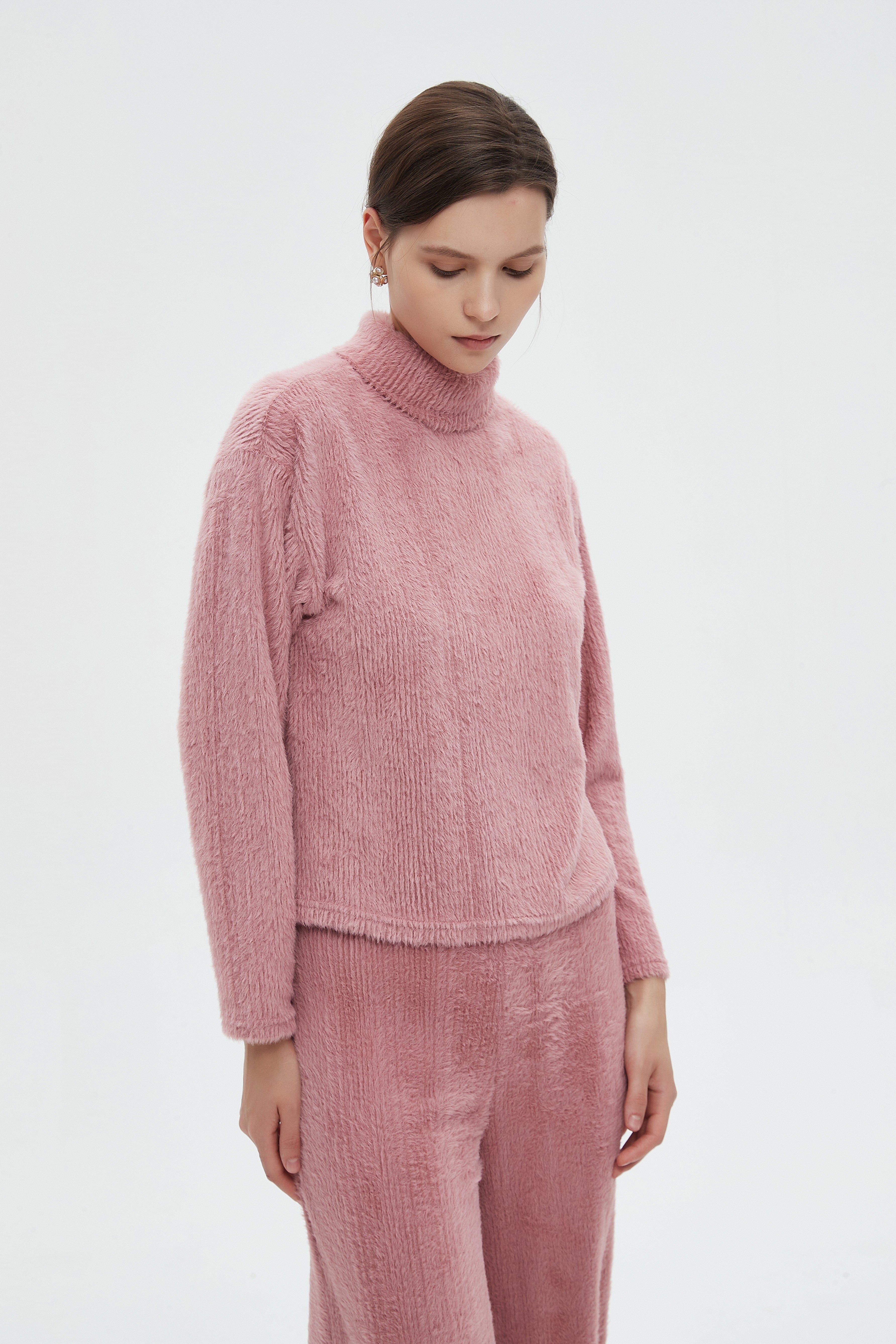 ميكا بلوزة نسائية سادة شتوي باكمام طويلة ورقبة عالية