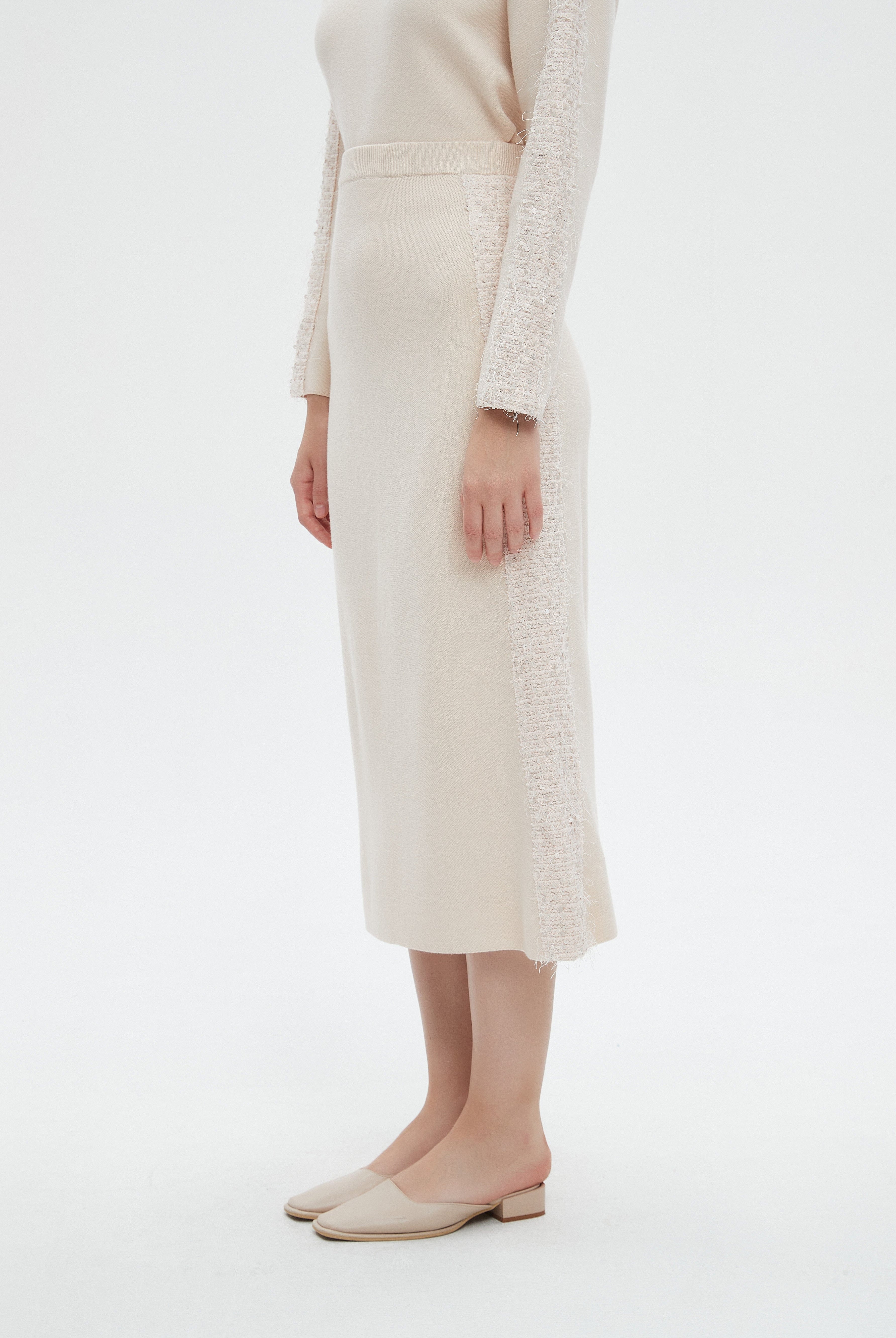 ميكا تنورة ميدي نسائية بتطريز على الجنب للمناسبات