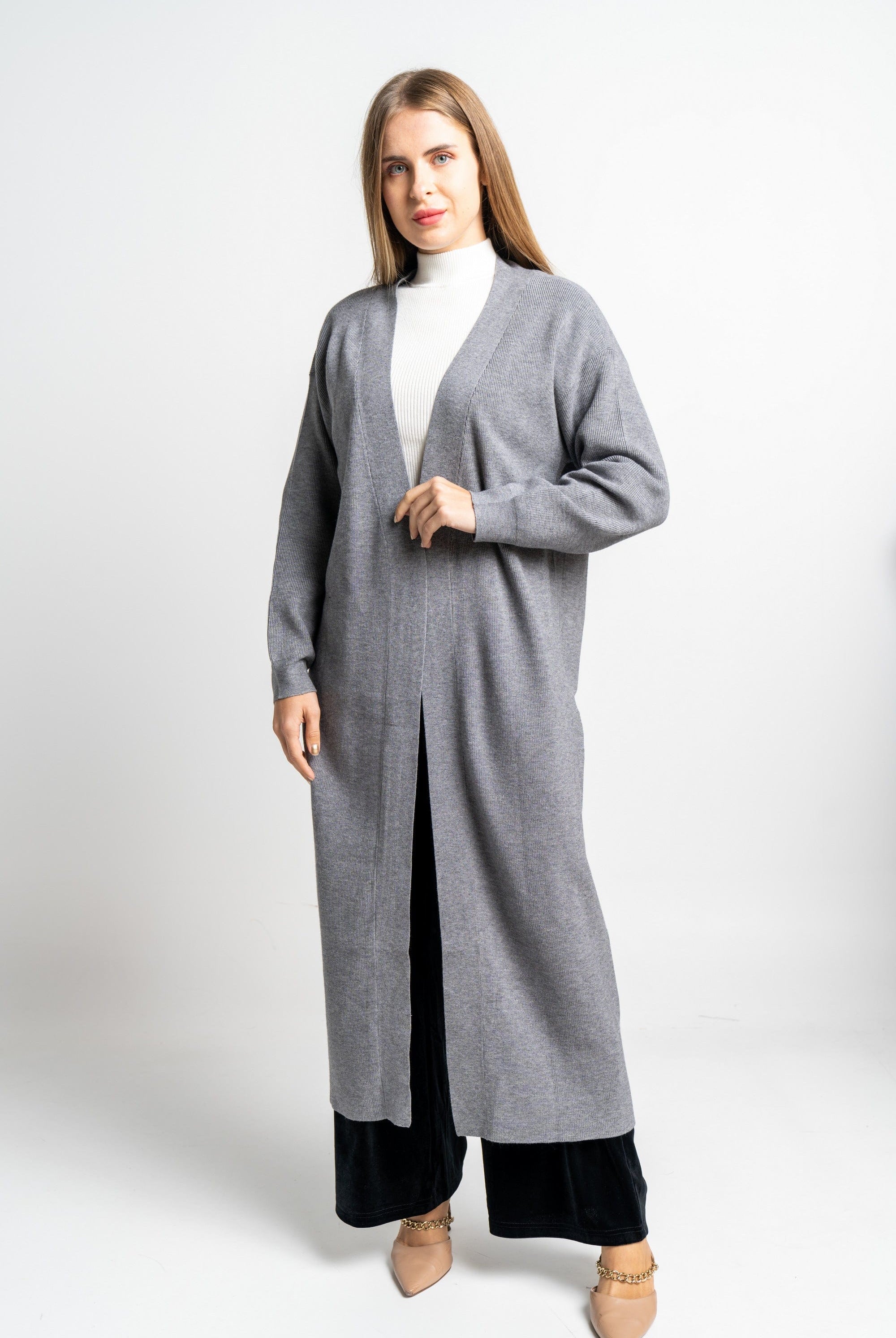 نتشي كارديجان سادة كم طويل نسائي